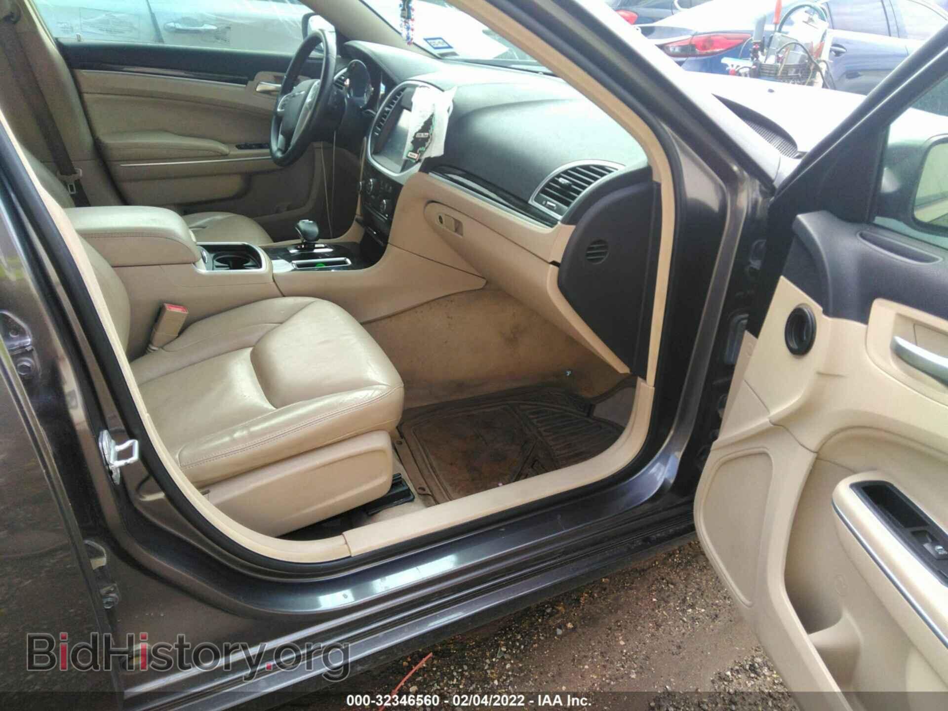 2013 CHRYSLER 300 - VIN: 2C3CCAAG5DH551178 - Фото 5