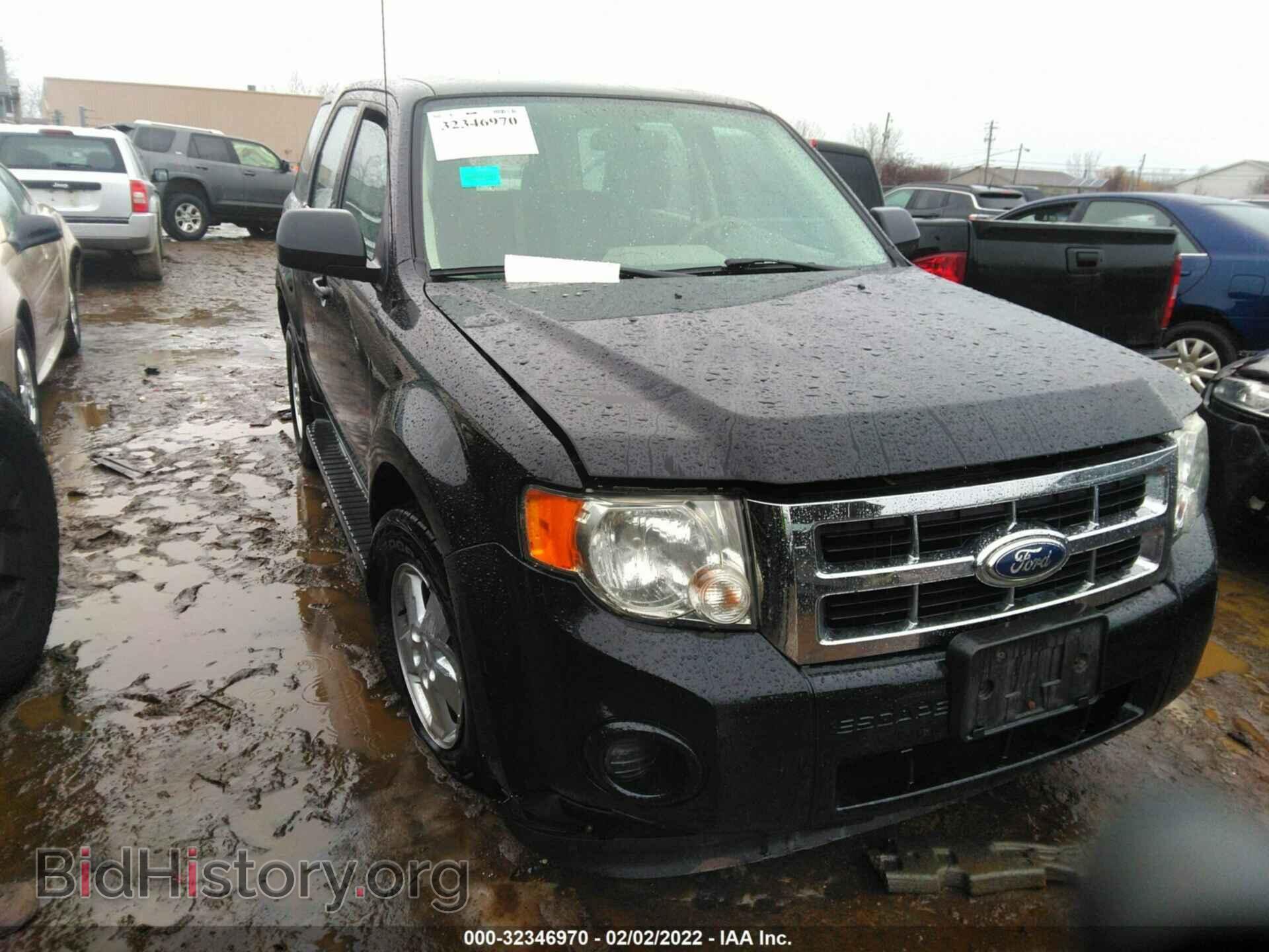 Фотография 1FMCU0C72CKC15216 - FORD ESCAPE 2012