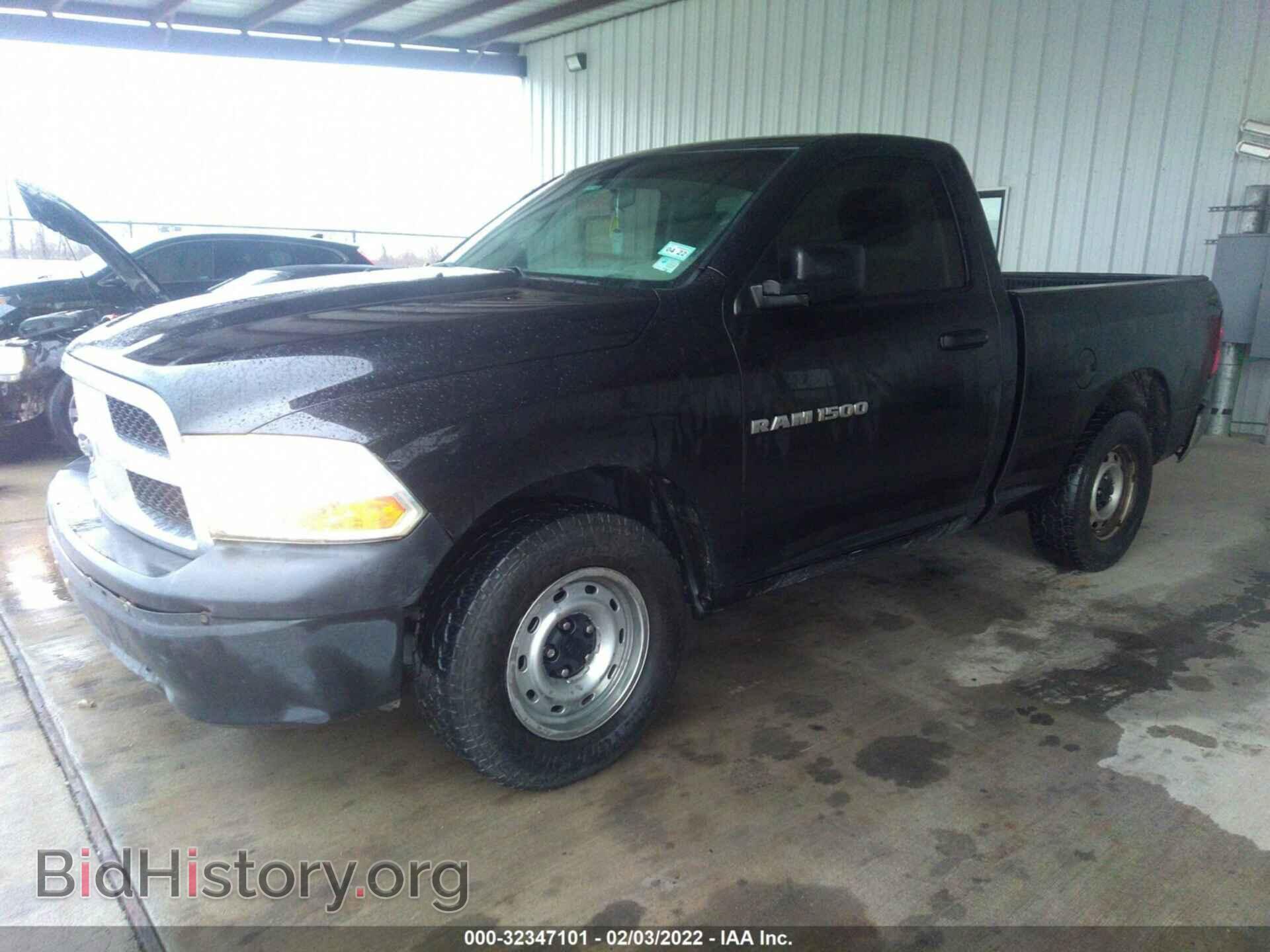 2011 RAM 1500 - VIN: 3D7JB1EK7BG533367 - Фото 2