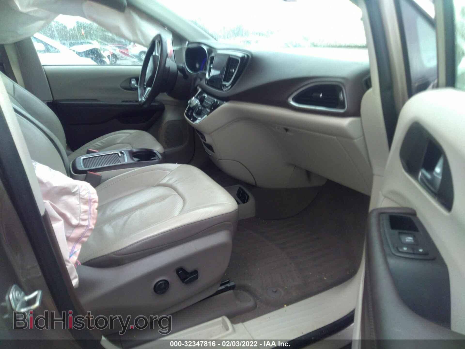 2017 CHRYSLER PACIFICA - VIN: 2C4RC1EG9HR724071 - Фото 5