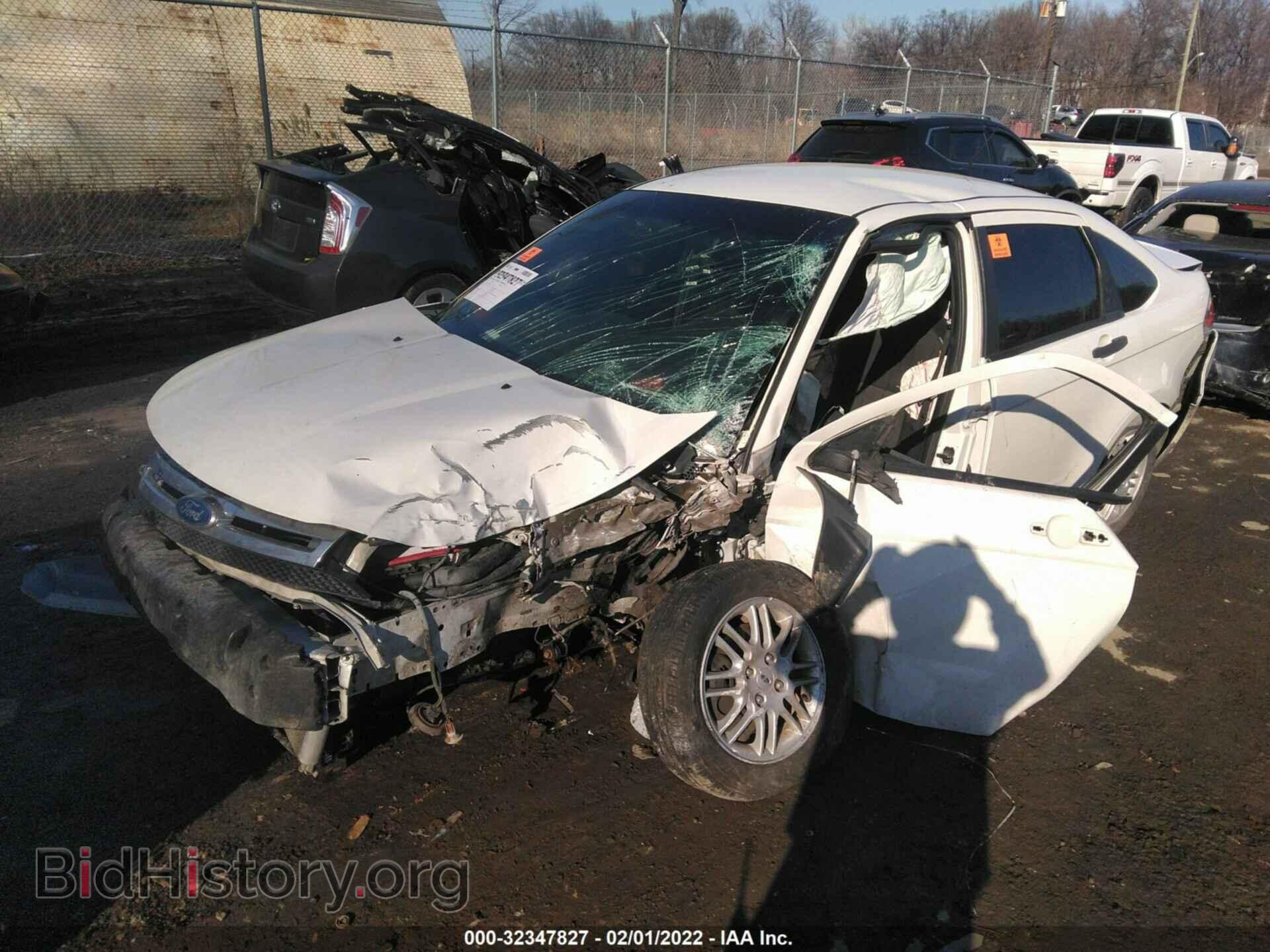 2010 FORD FOCUS - VIN: 1FAHP3FN7AW284847 - Фото 2