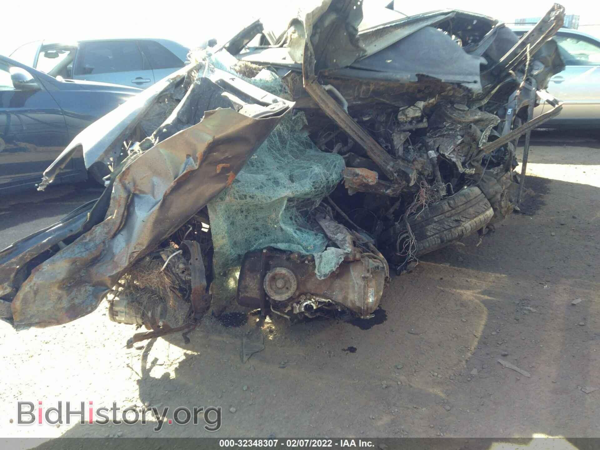 2007 TOYOTA COROLLA - VIN: 2T1BR32E27C828043 - Фото 2