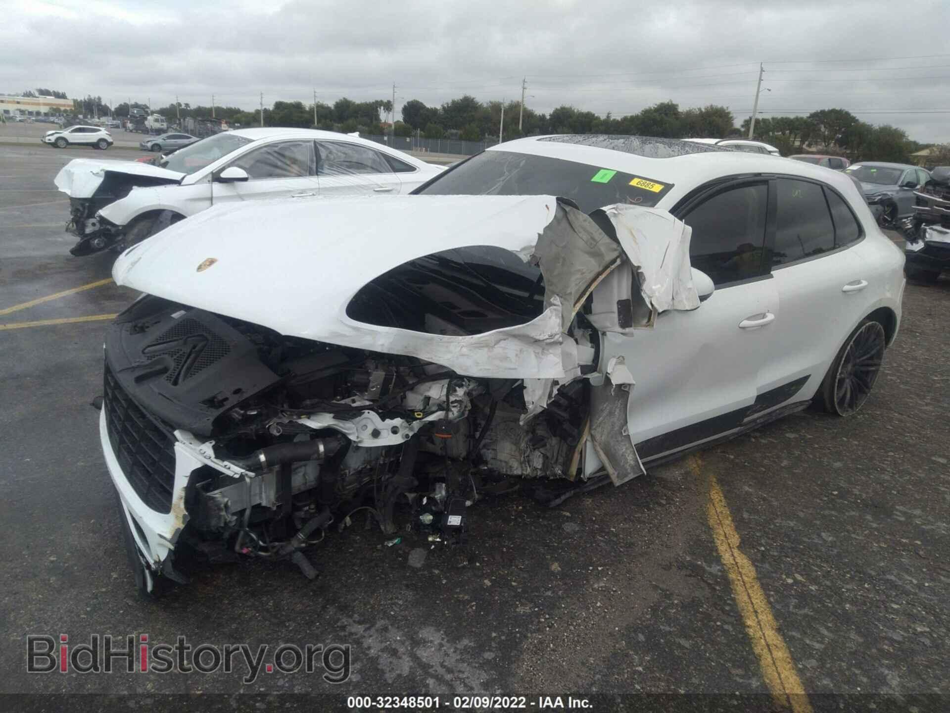 2016 PORSCHE MACAN - VIN: WP1AB2A57GLB45516 - Фото 2