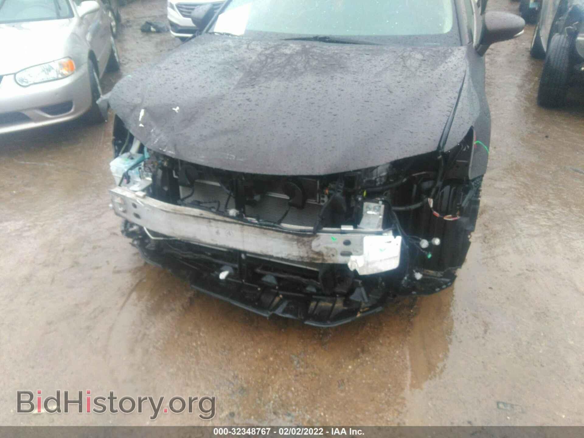 2011 LEXUS CT 200H - VIN: JTHKD5BH7B2021138 - Фото 6