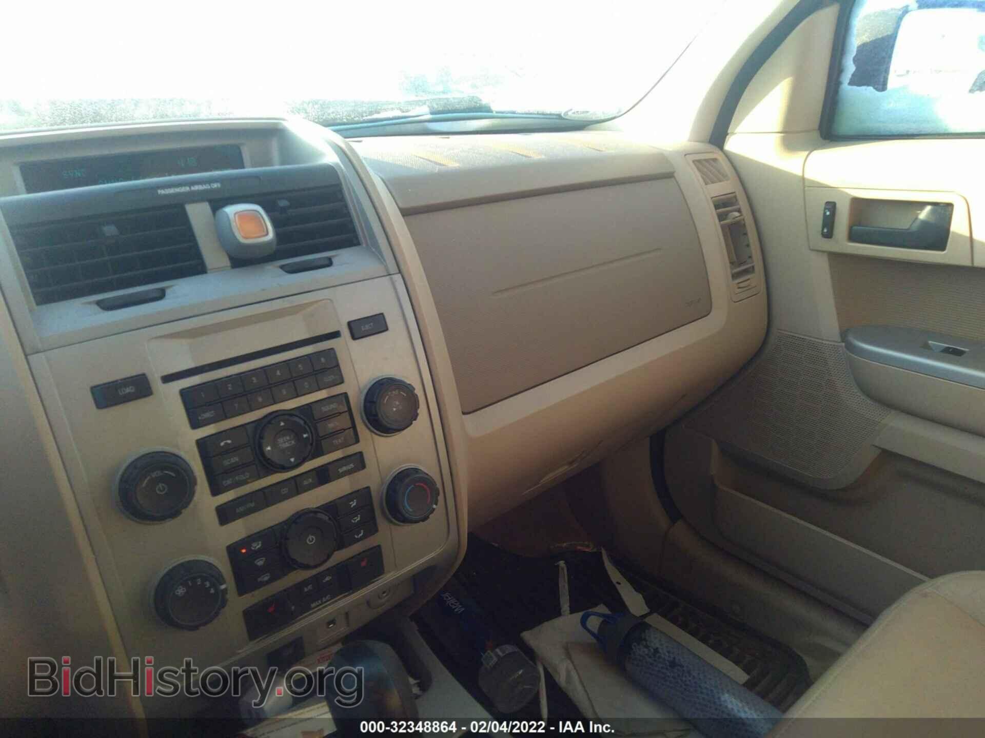 2011 FORD ESCAPE - VIN: 1FMCU9DG8BKB25103 - Фото 5