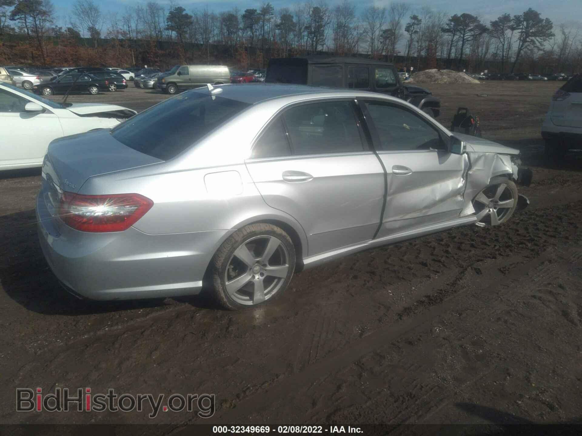 2011 MERCEDES-BENZ E-CLASS - VIN: WDDHF8HB0BA444388 - Фото 4