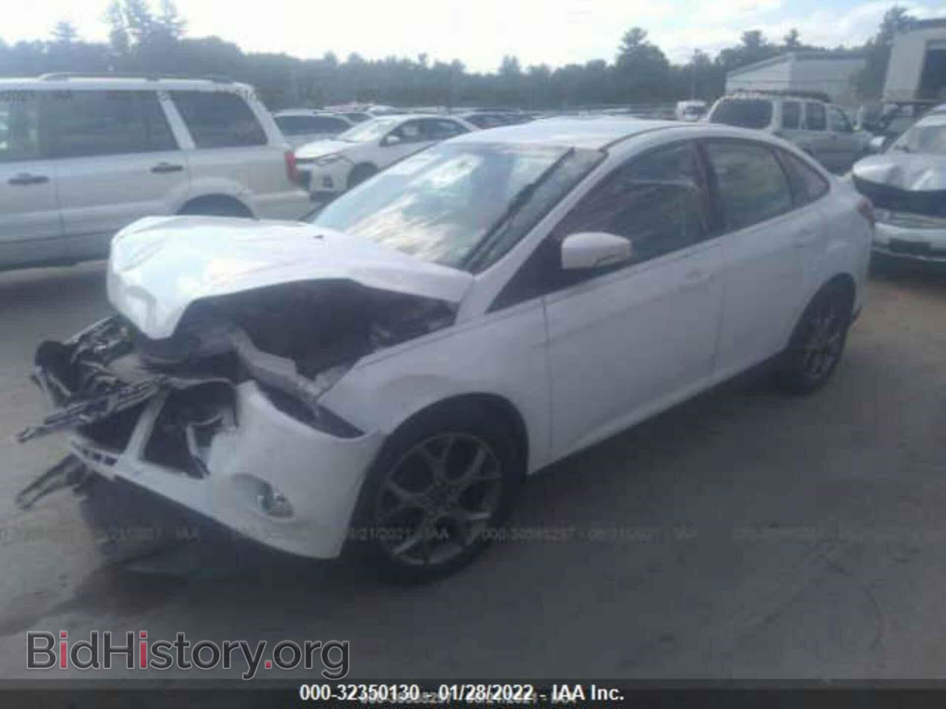 2013 FORD FOCUS - VIN: 1FADP3F28DL205003 - Фото 2