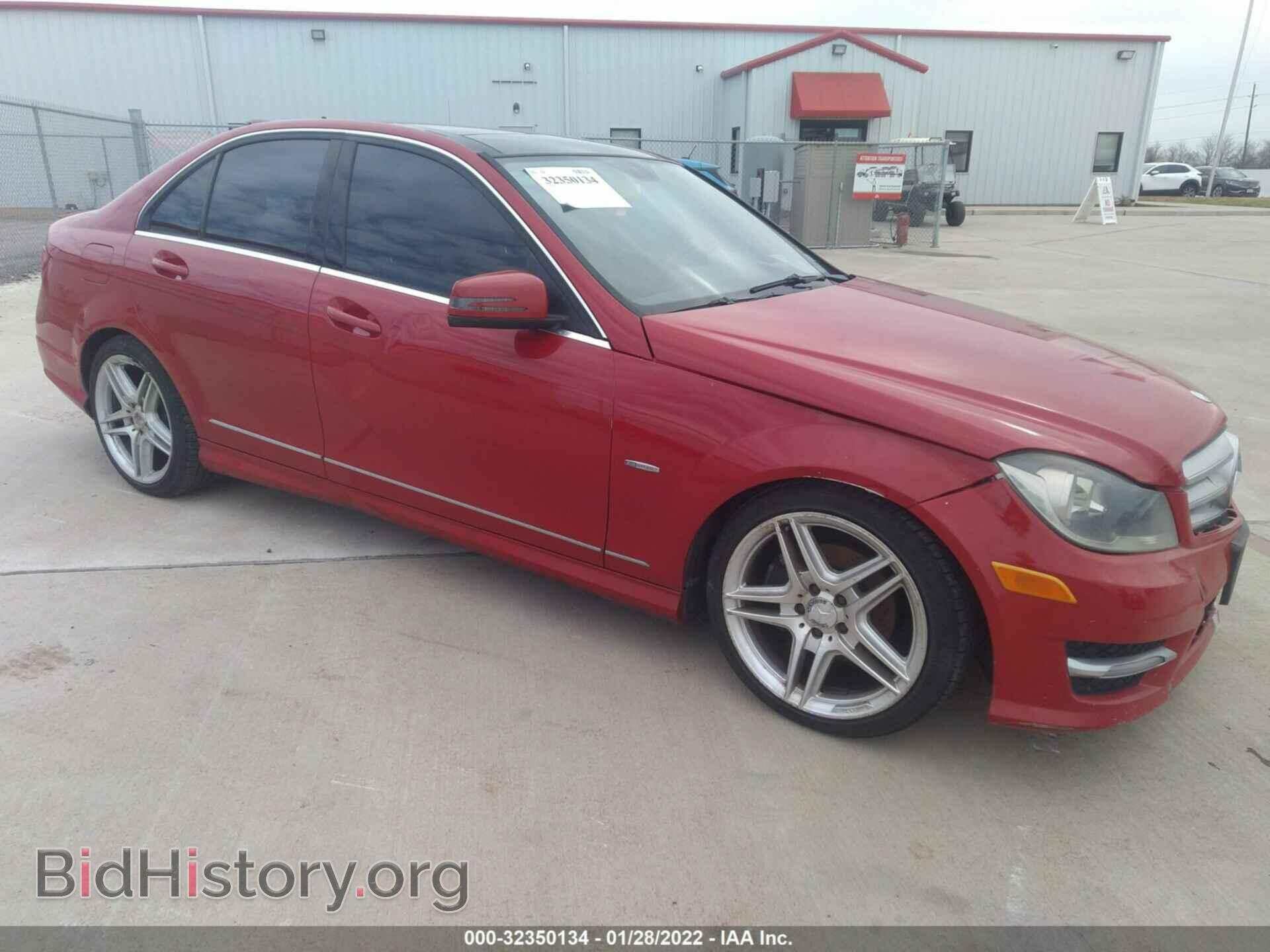 Фотография WDDGF4HB2CA613543 - MERCEDES-BENZ C-CLASS 2012