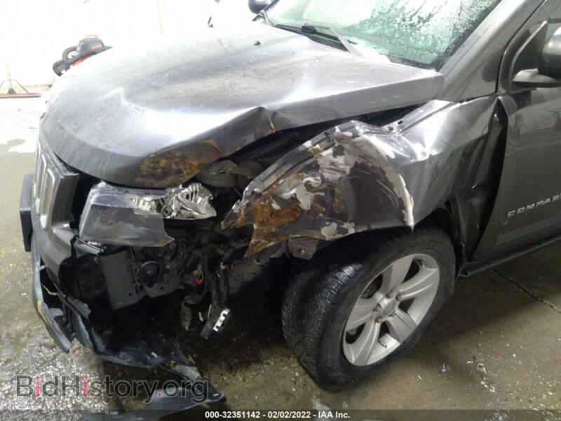 2014 Jeep COMPASS (VIN 1C4NJDBB8ED800473) — photo 6 of 11