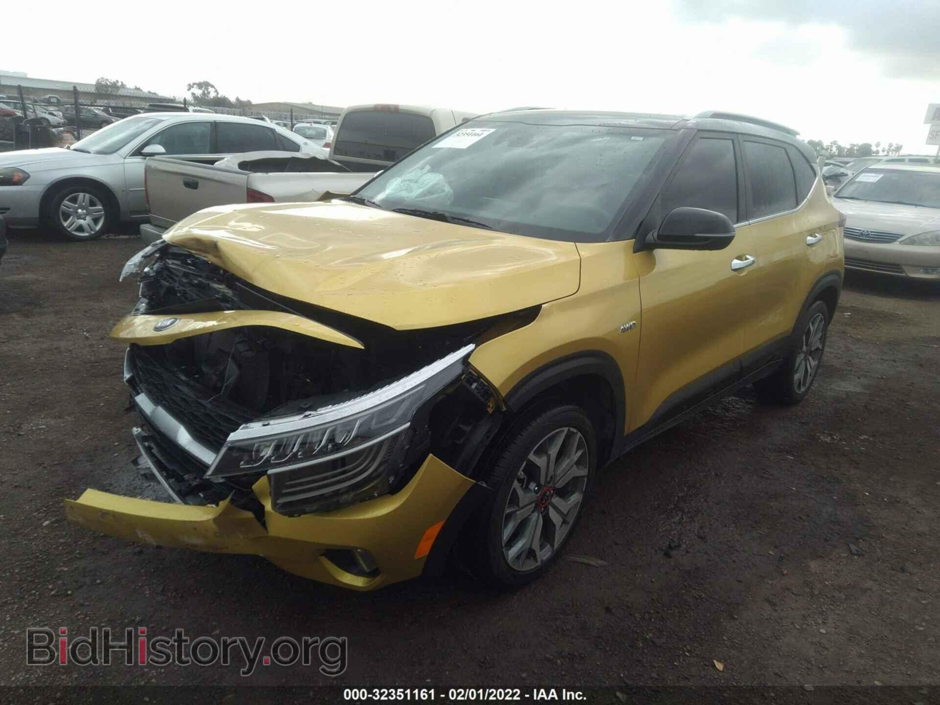 2021 KIA SELTOS - VIN: KNDETCA20M7065085 - Фото 2