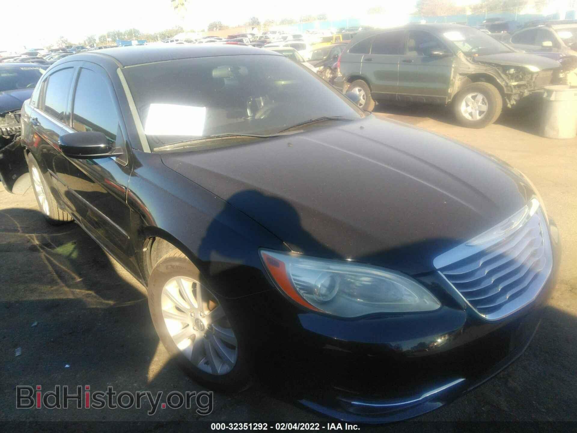 Фотография 1C3CCBBB2DN639766 - CHRYSLER 200 2013