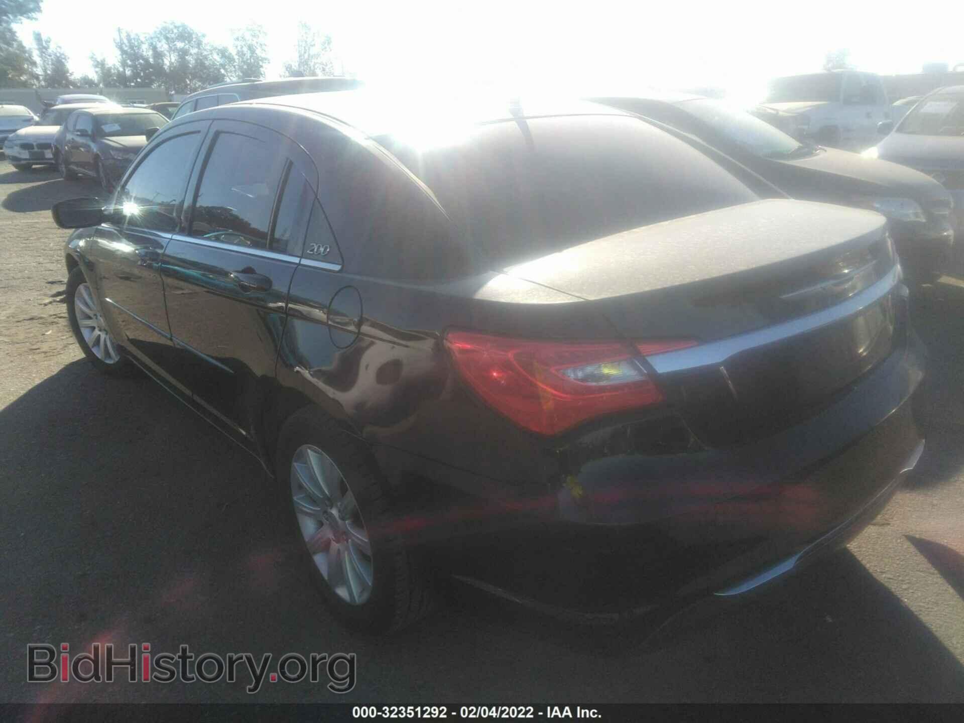 2013 CHRYSLER 200 - VIN: 1C3CCBBB2DN639766 - Фото 3