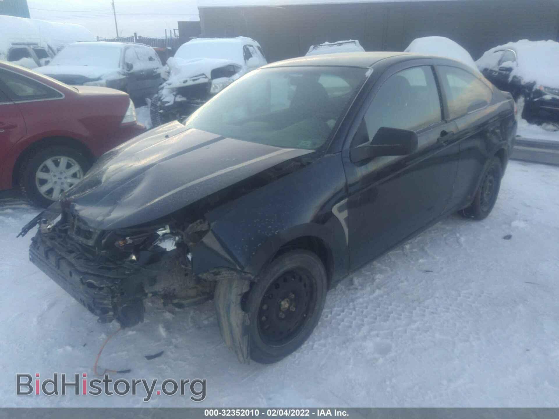 2008 FORD FOCUS - VIN: 1FAHP33N48W220165 - Фото 2