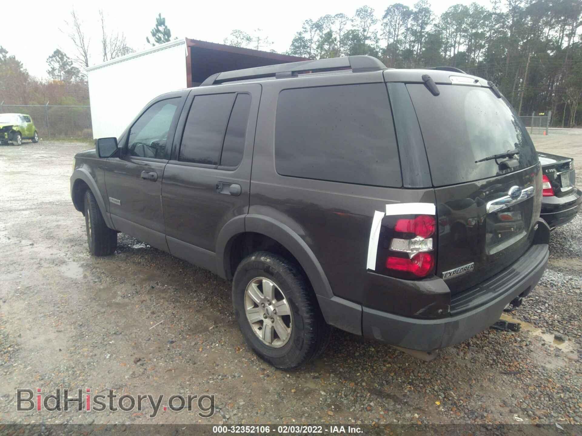 2006 FORD EXPLORER - VIN: 1FMEU63E66ZA20600 - Фото 3