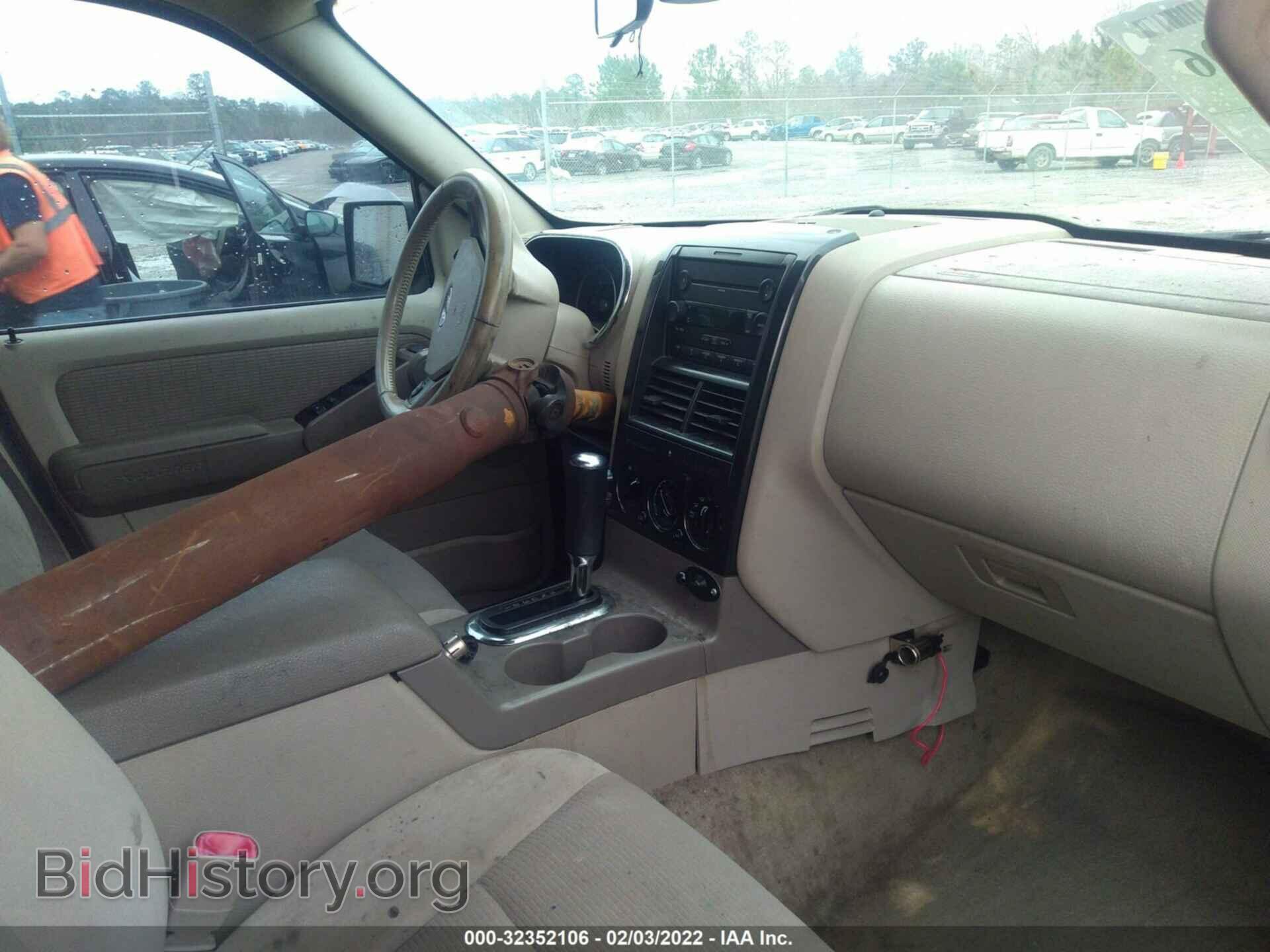 2006 FORD EXPLORER - VIN: 1FMEU63E66ZA20600 - Фото 5