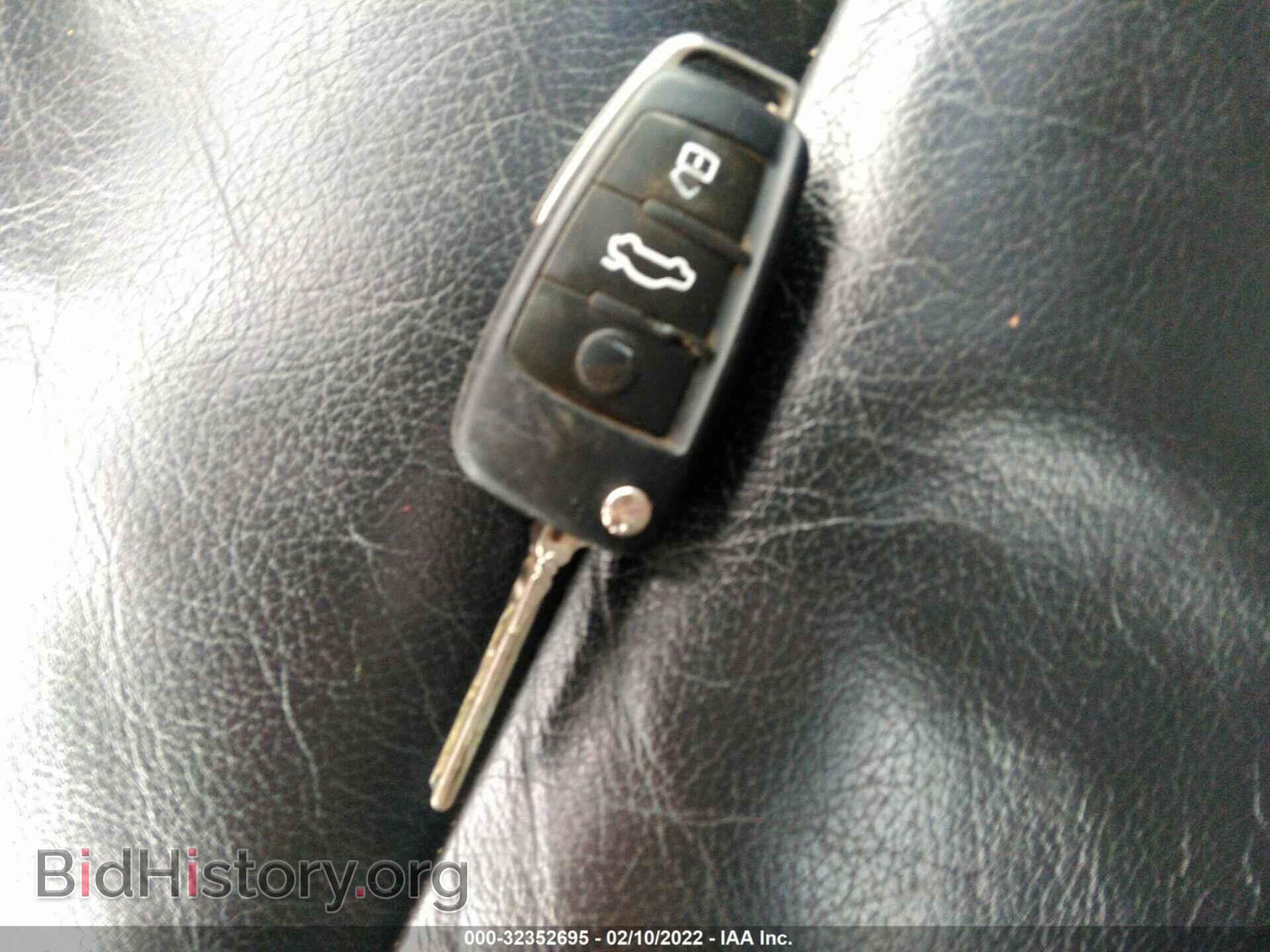 2008 AUDI A4 - VIN: WAUDF78EX8A059052 - Фото 11