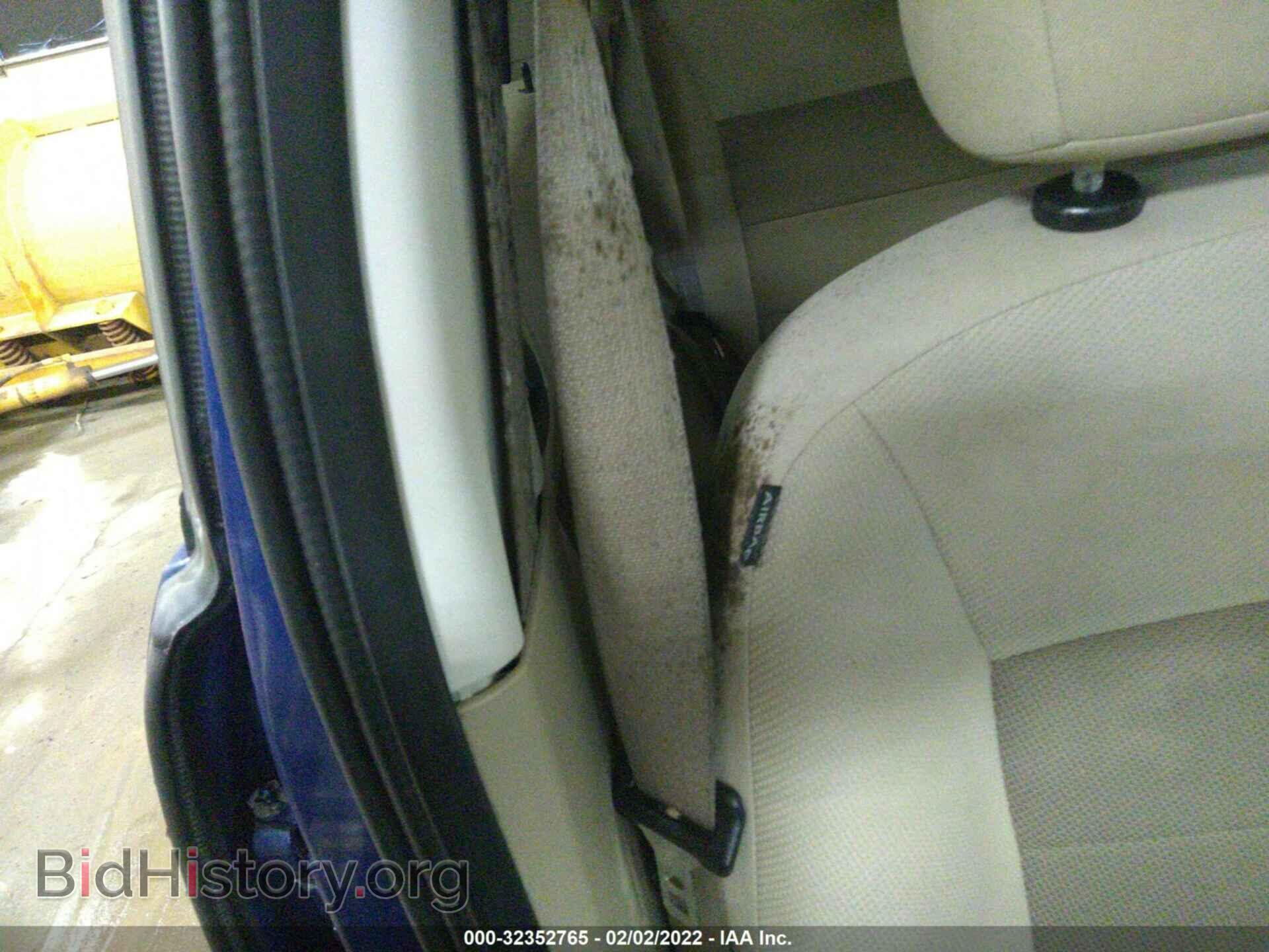 2008 FORD ESCAPE - VIN: 1FMCU93Z18KB00457 - Фото 6