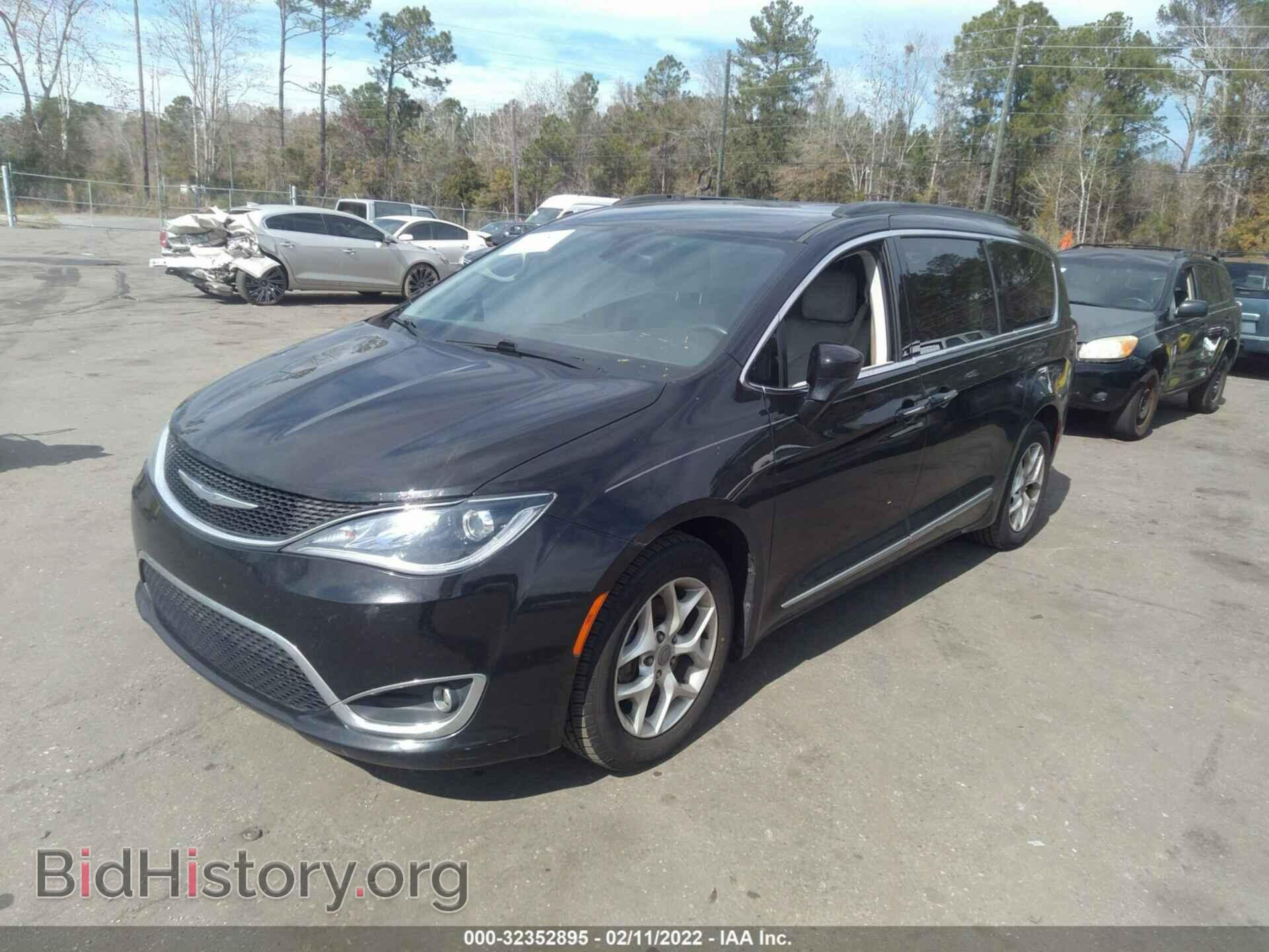 2017 CHRYSLER PACIFICA - VIN: 2C4RC1BG5HR729028 - Фото 2