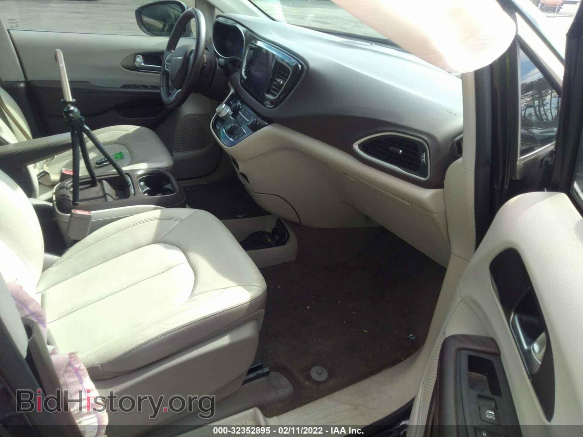 2017 CHRYSLER PACIFICA - VIN: 2C4RC1BG5HR729028 - Фото 5