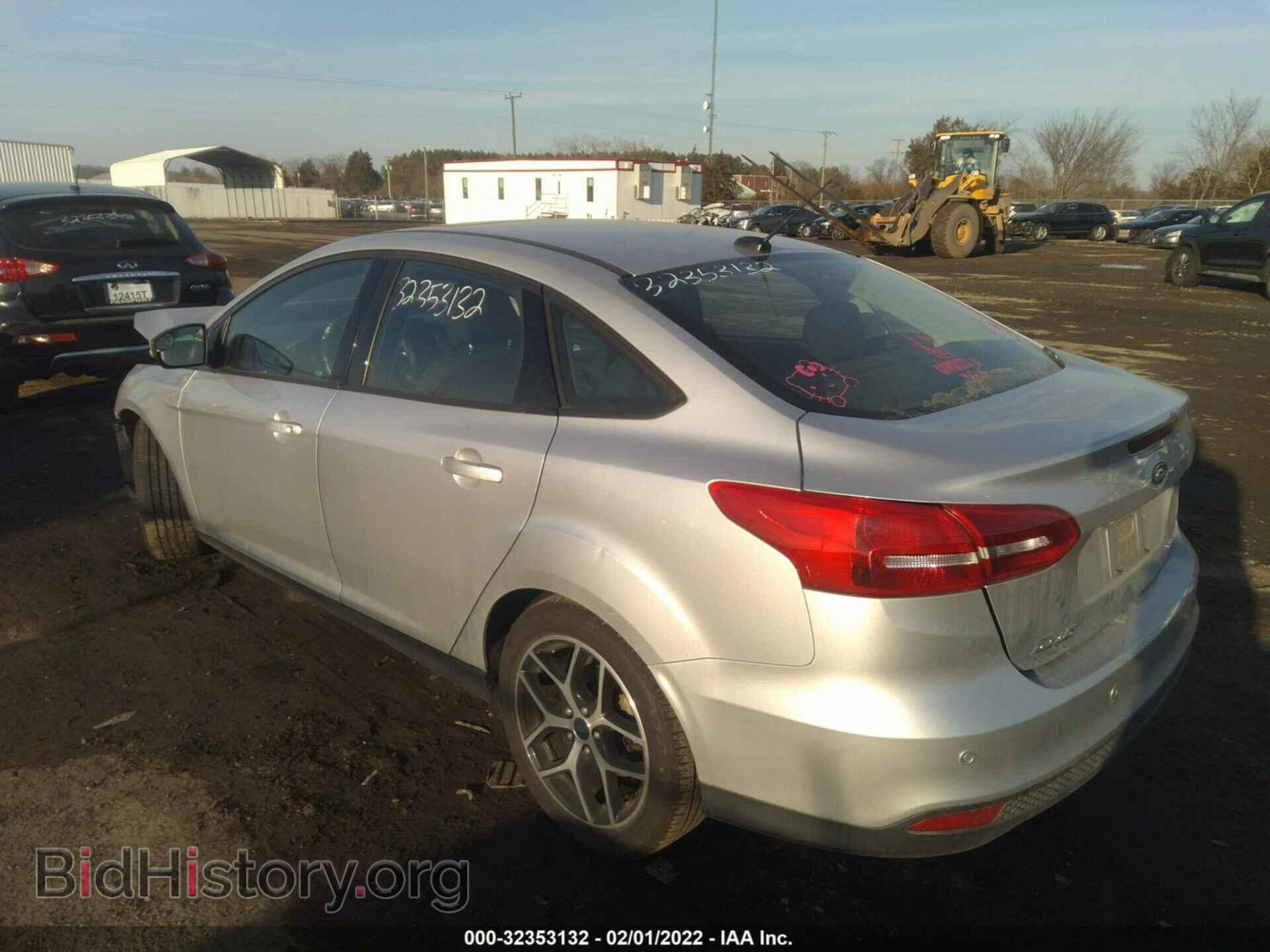 2017 FORD FOCUS - VIN: 1FADP3H24HL242357 - Фото 3