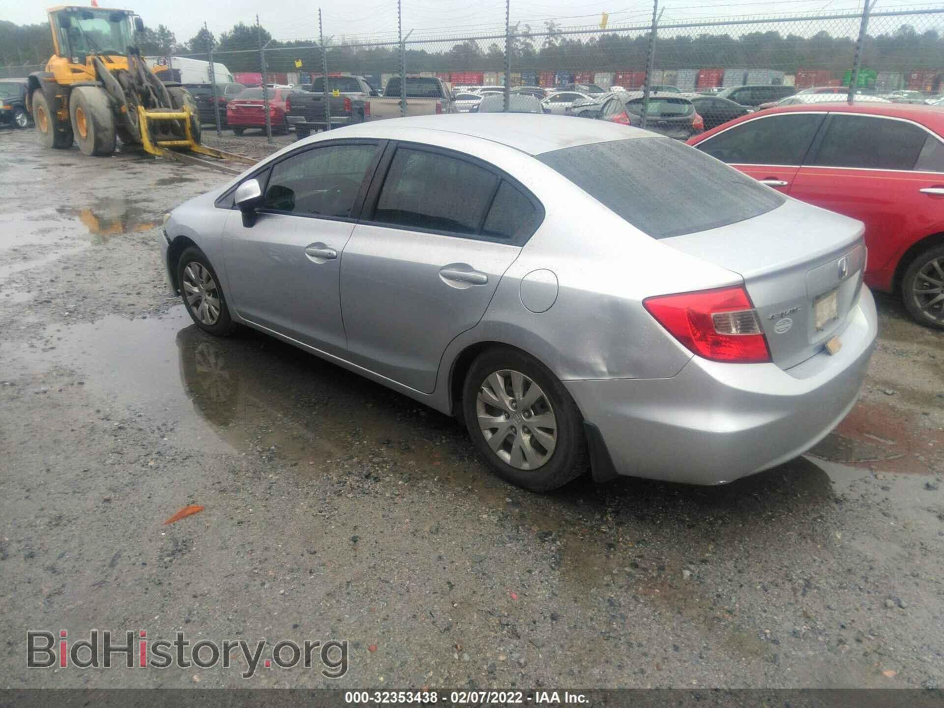 2012 HONDA CIVIC SDN - VIN: 2HGFB2F59CH311981 - Фото 3