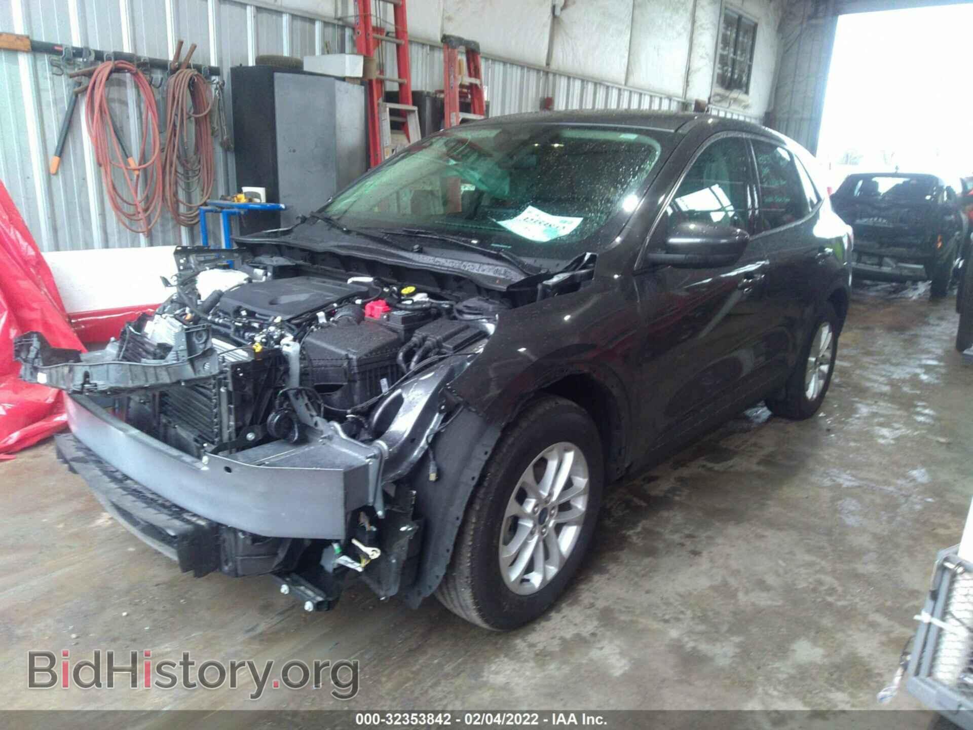 2020 FORD ESCAPE - VIN: 1FMCU0G60LUA92618 - Photo 2