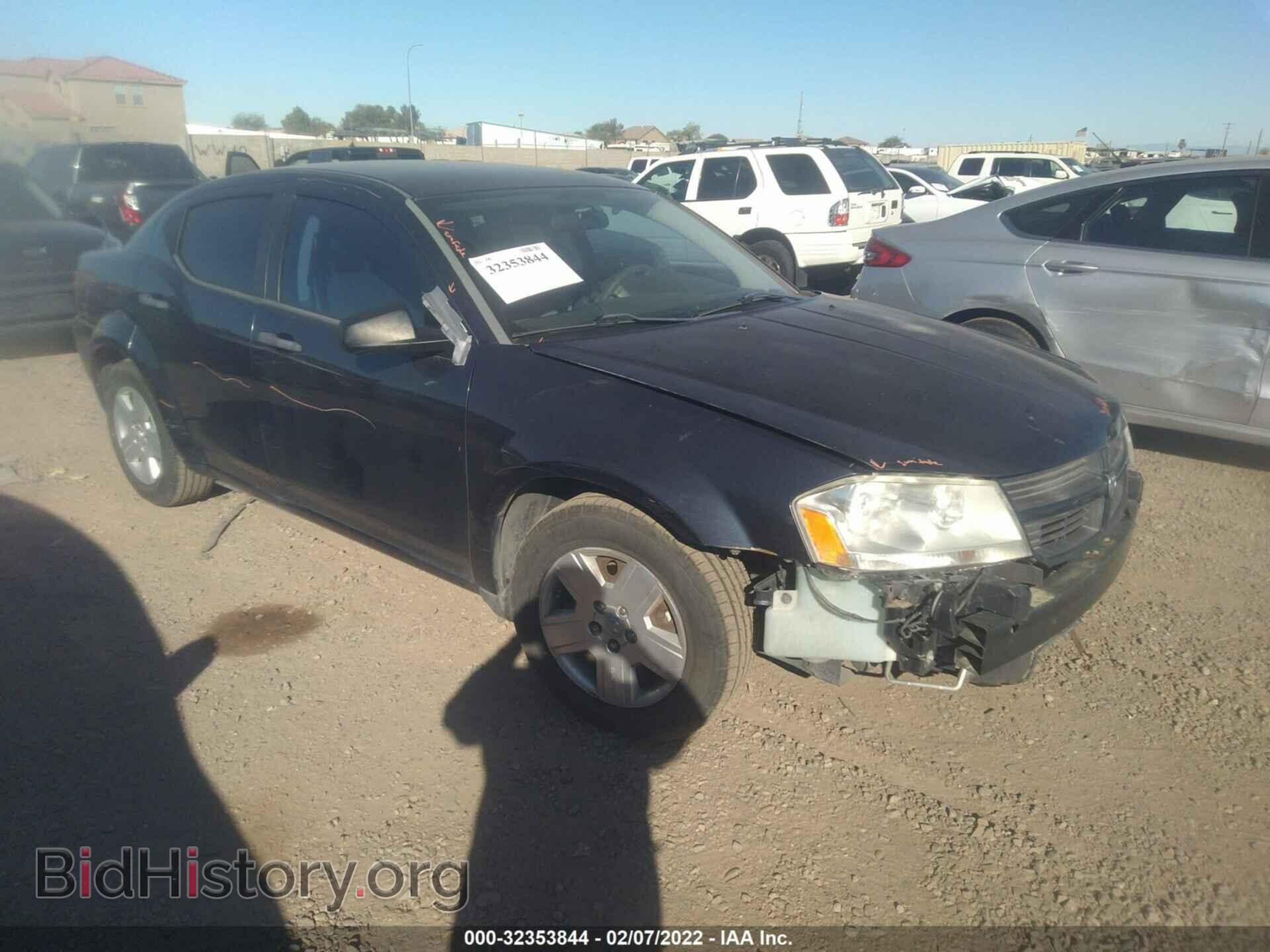 Photo 1B3LC46R48N242467 - DODGE AVENGER 2008