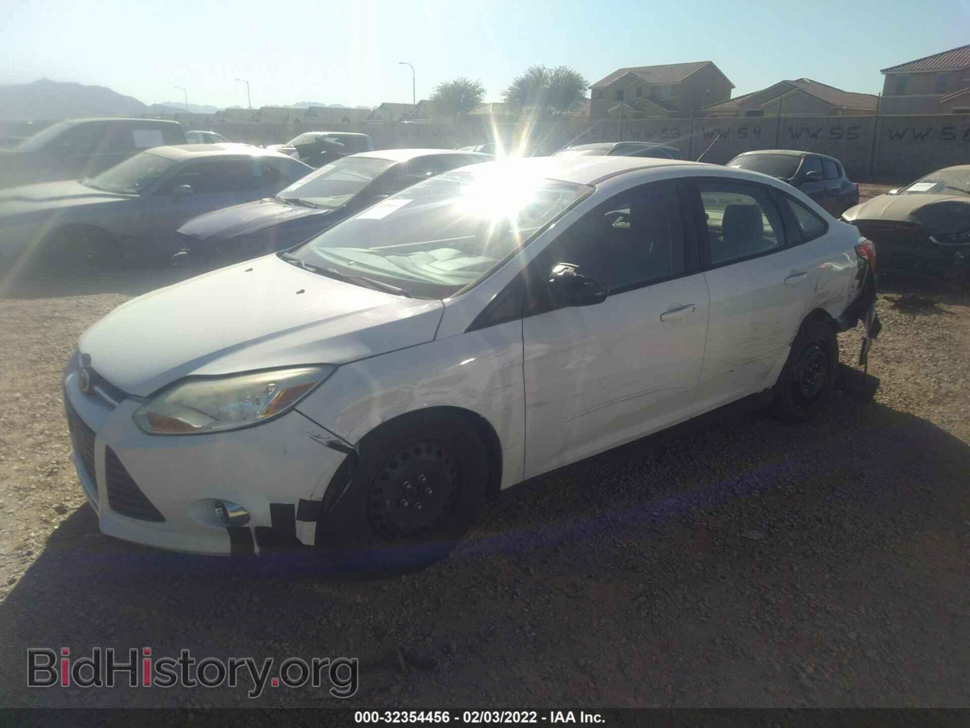 2012 FORD FOCUS - VIN: 1FAHP3F2XCL244580 - Фото 2