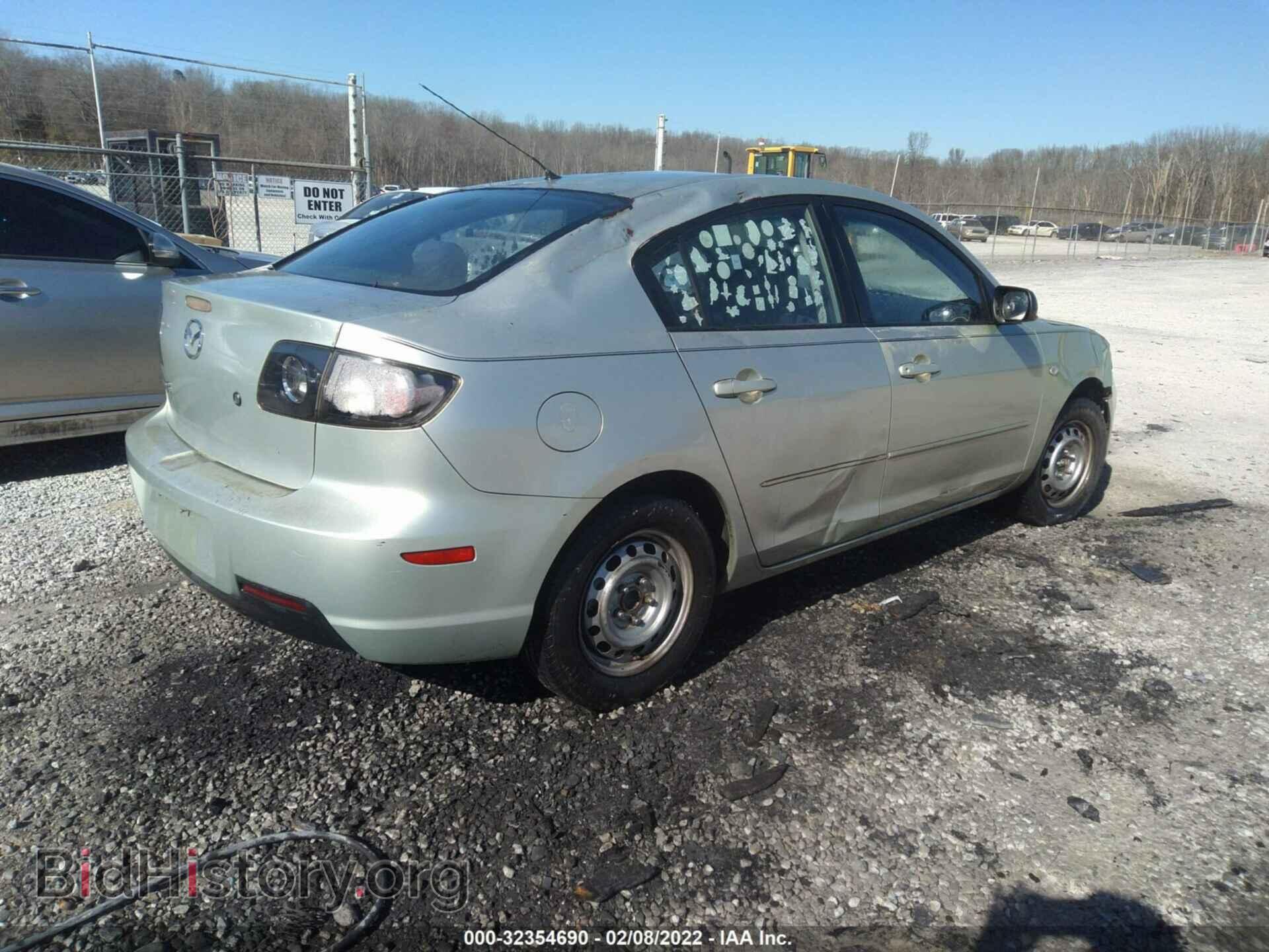 2008 MAZDA MAZDA3 - VIN: JM1BK12F081110000 - Фото 4