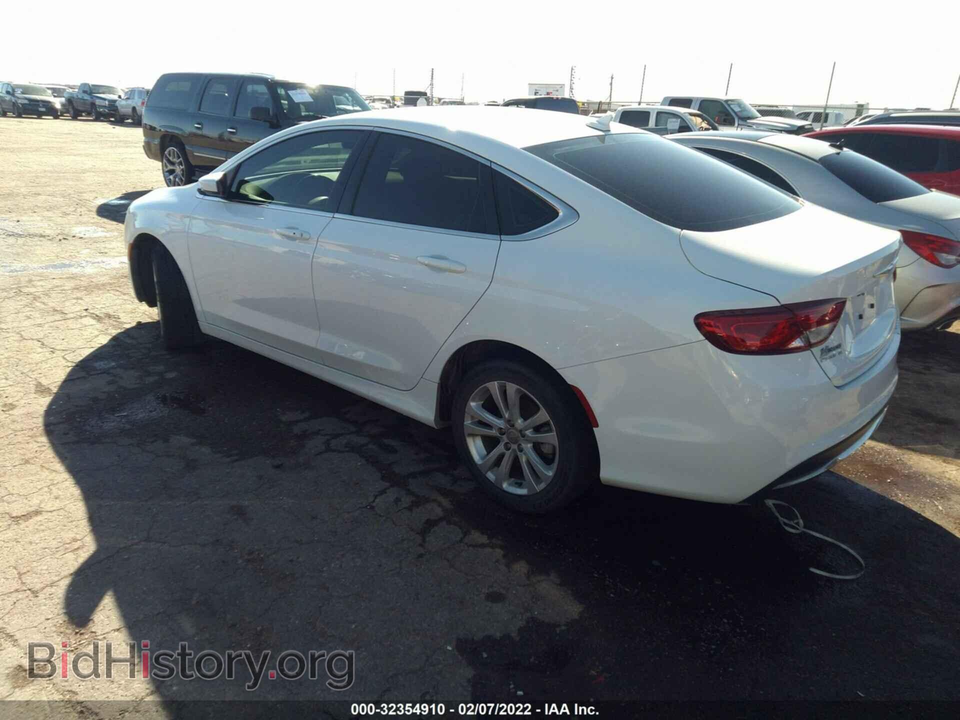 2016 CHRYSLER 200 - VIN: 1C3CCCAB2GN165569 - Фото 3