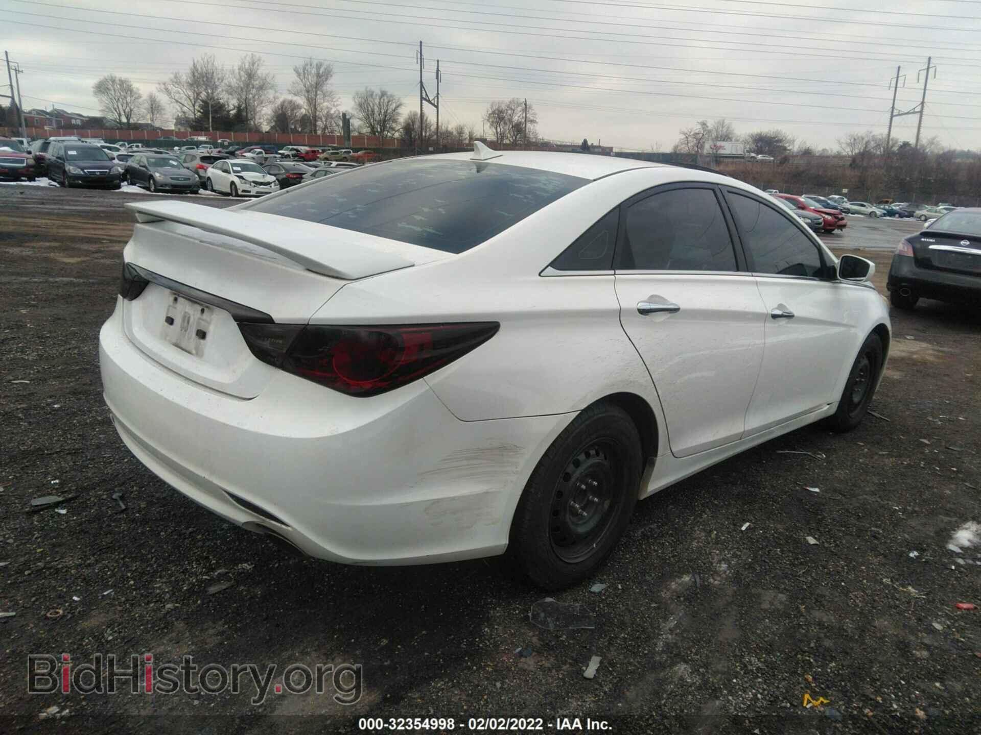 2011 HYUNDAI SONATA - VIN: 5NPEC4AC9BH108524 - Фото 4