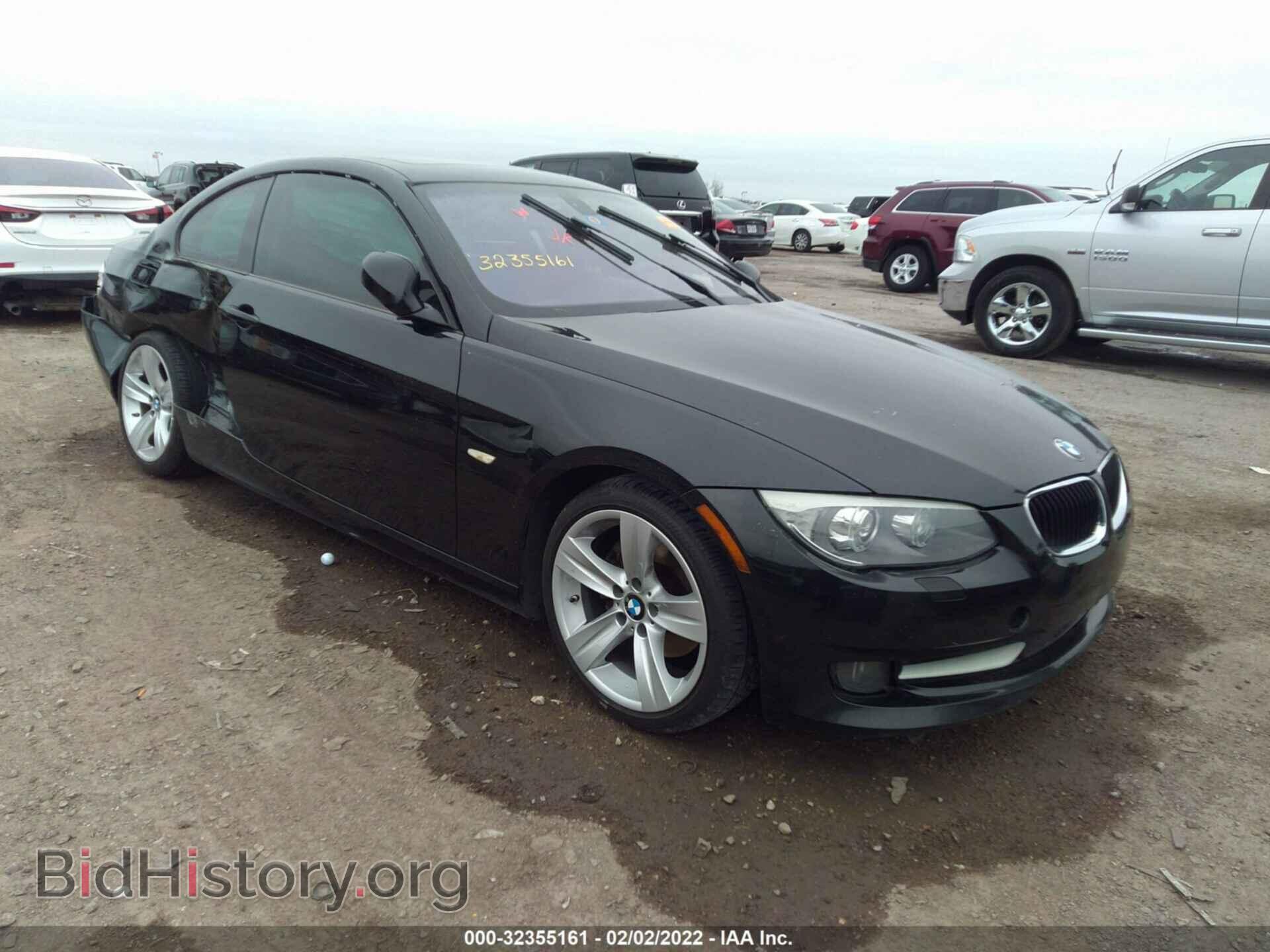 Фотография WBAKE3C55BE558402 - BMW 3 SERIES 2011