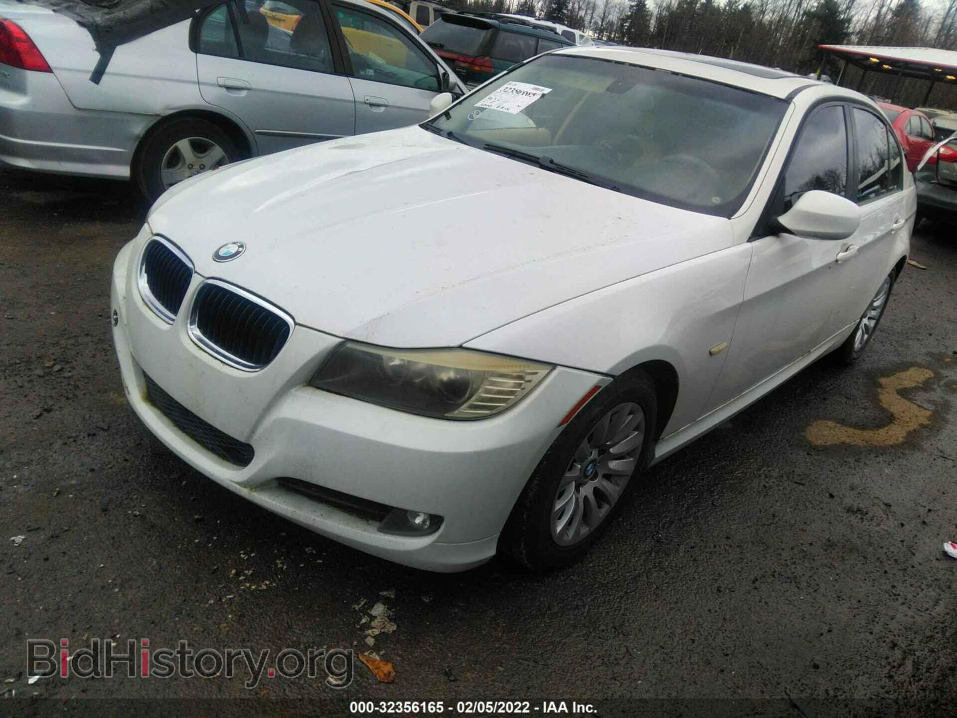2009 BMW 3 SERIES - VIN: WBAPH57539NL78249 - Фото 2