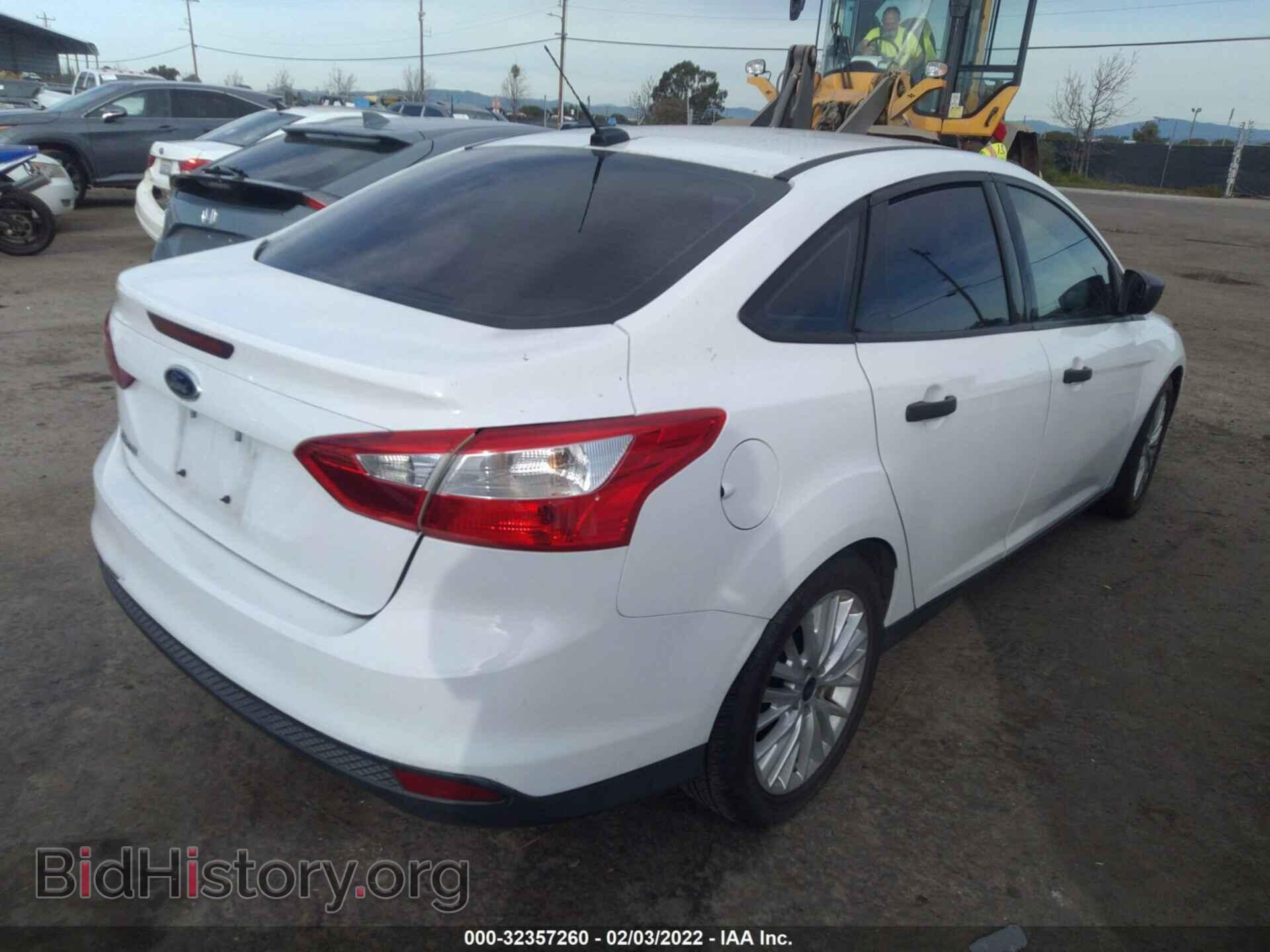 2014 FORD FOCUS - VIN: 1FADP3E24EL407825 - Photo 4
