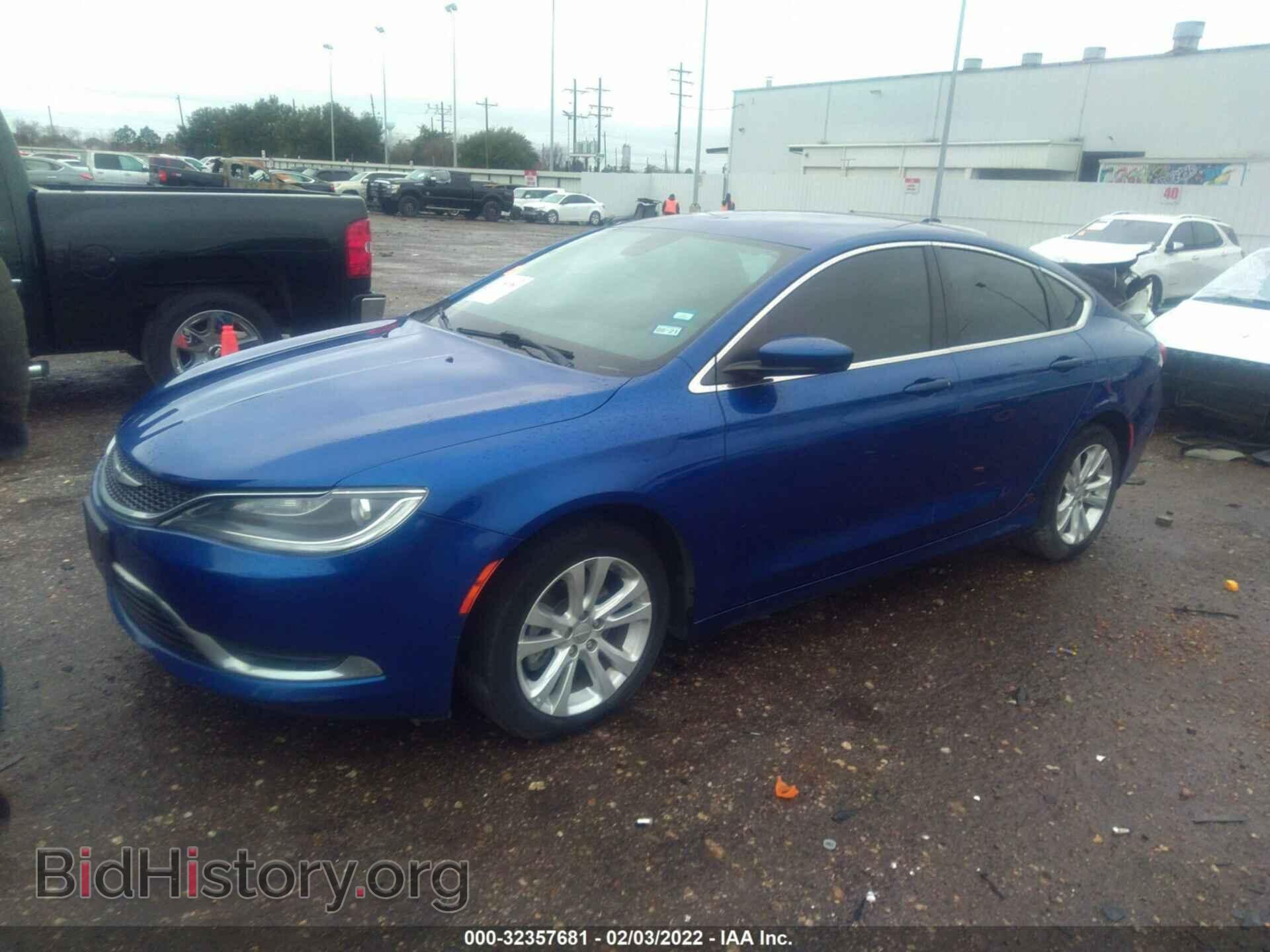 2016 CHRYSLER 200 - VIN: 1C3CCCAB3GN169047 - Фото 2