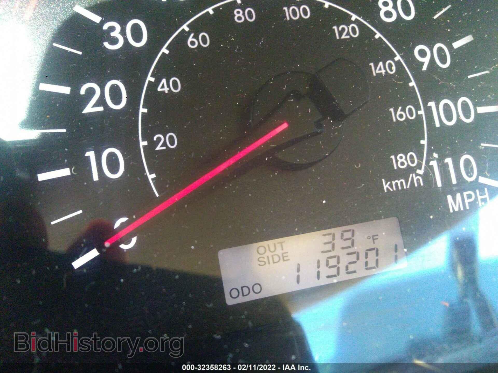 2007 TOYOTA COROLLA - VIN: JTDBR32E270103777 - Фото 7