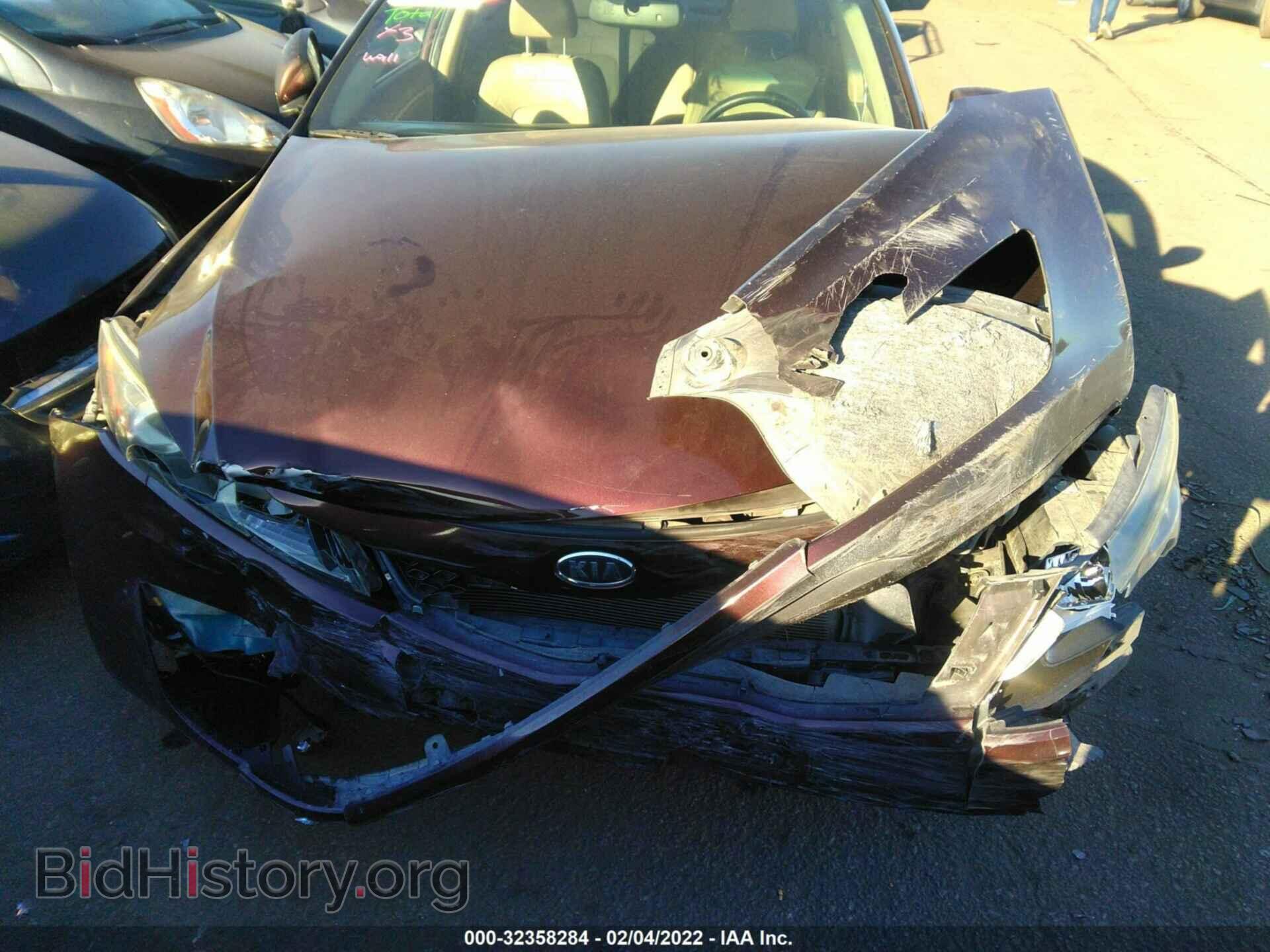 2011 KIA OPTIMA - VIN: KNAGN4A75B5072012 - Photo 6