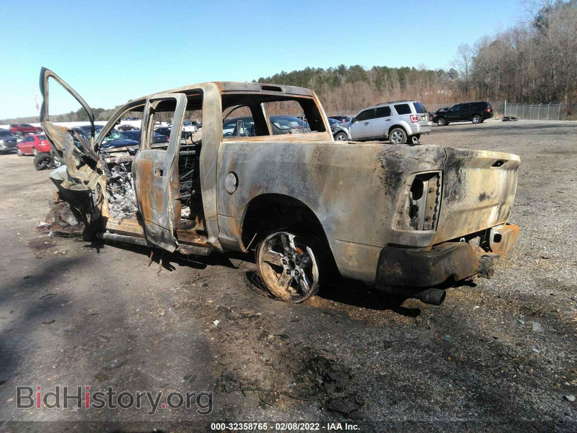 2015 RAM 1500 - VIN: 1C6RR7KT4FS586994 - Фото 3