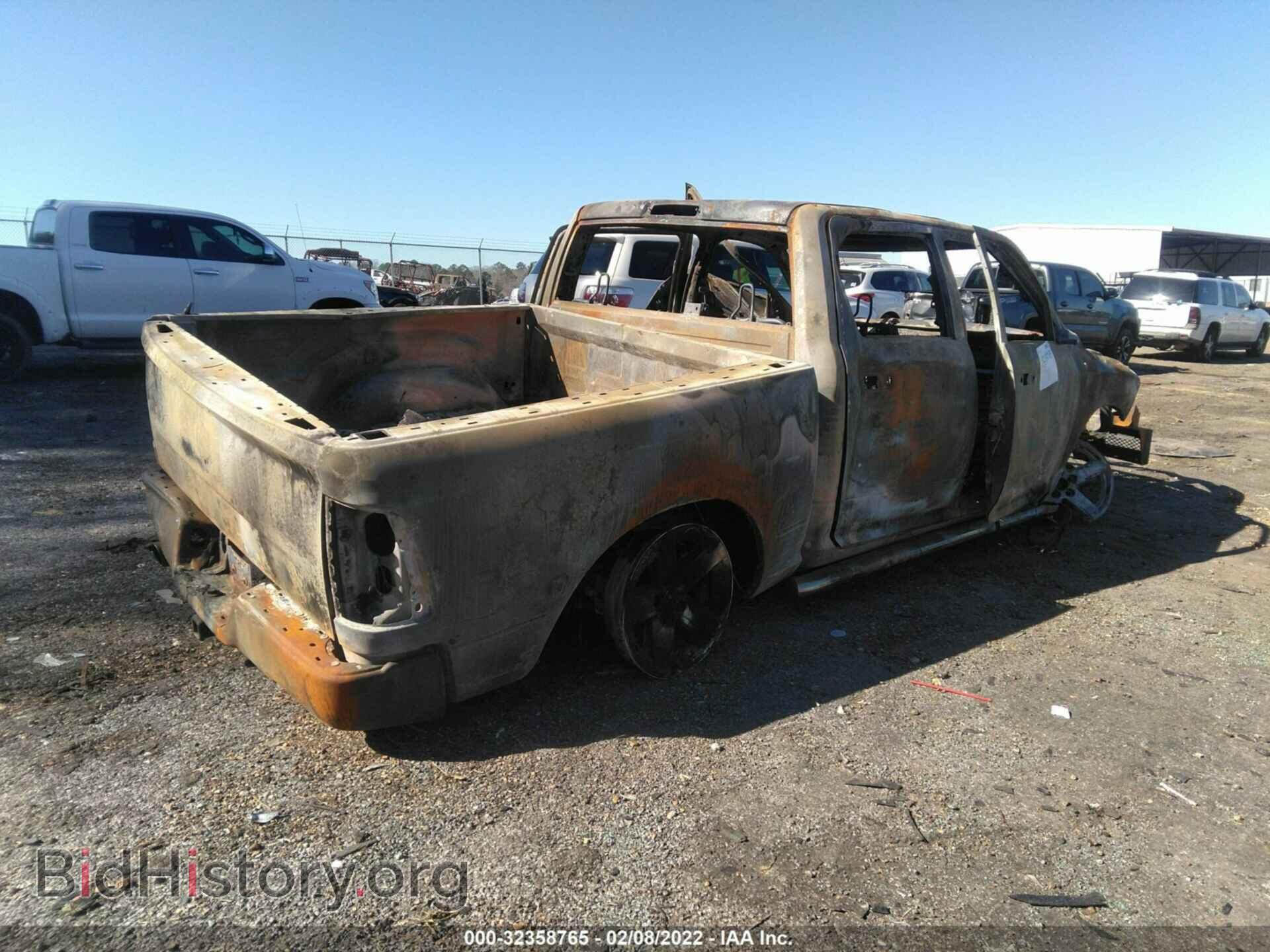 2015 RAM 1500 - VIN: 1C6RR7KT4FS586994 - Фото 4