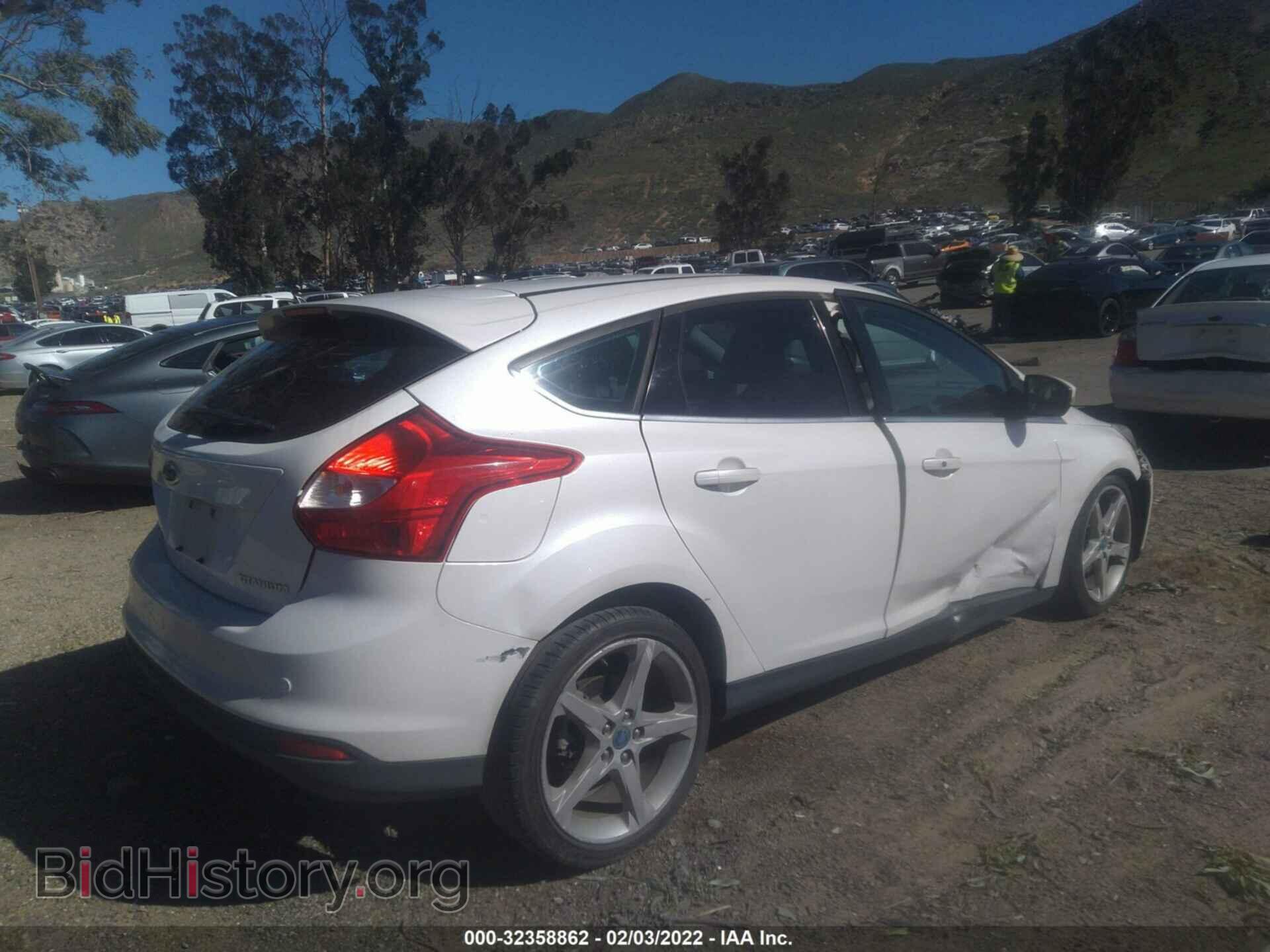 2012 FORD FOCUS - VIN: 1FAHP3N2XCL215744 - Фото 4