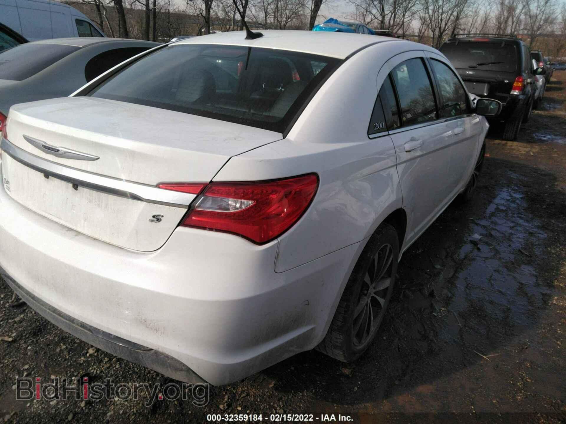 2011 CHRYSLER 200 - VIN: 1C3BC8FG8BN567263 - Photo 4