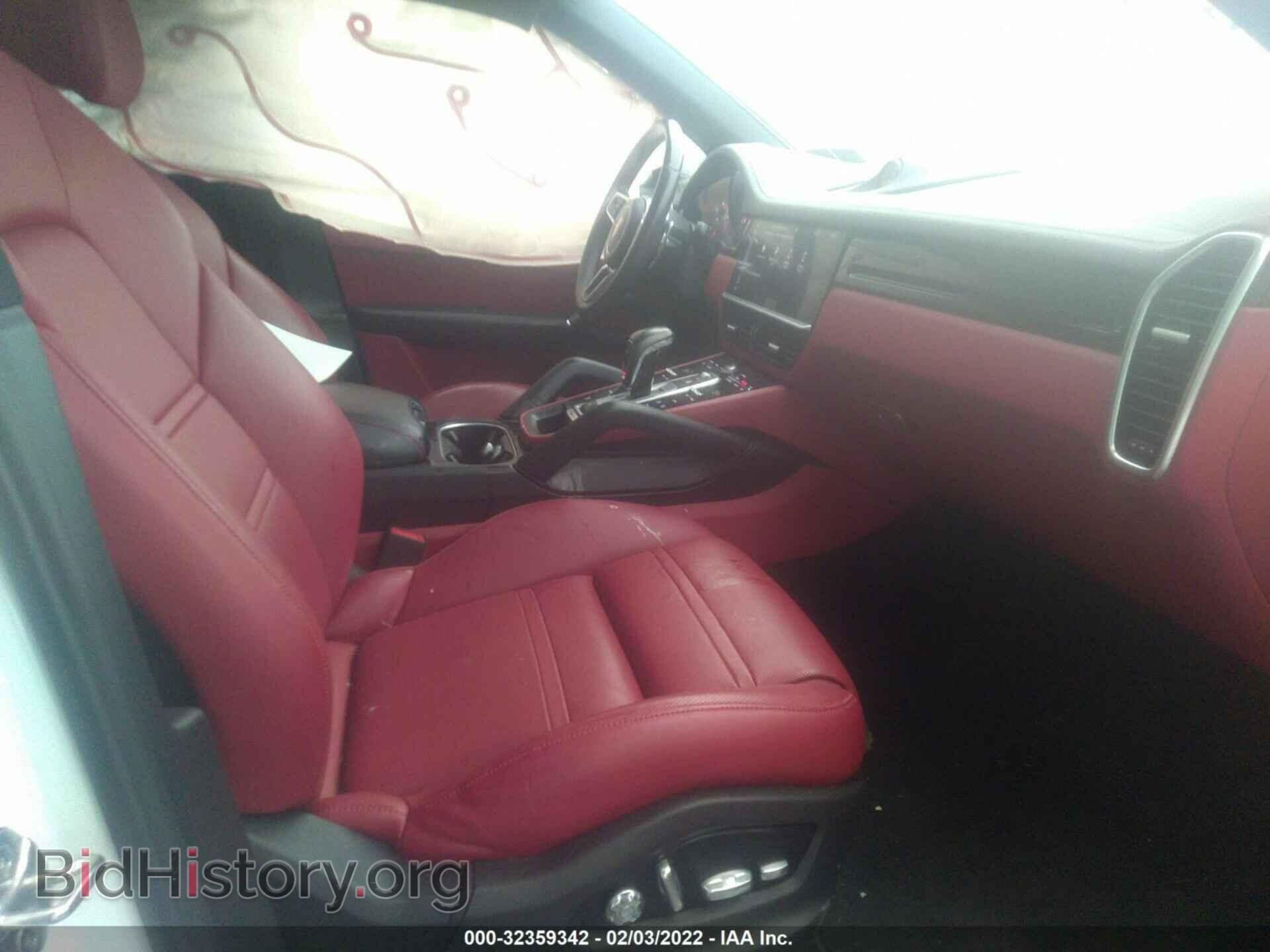 2019 PORSCHE CAYENNE - VIN: WP1AA2AY1KDA15411 - Photo 5