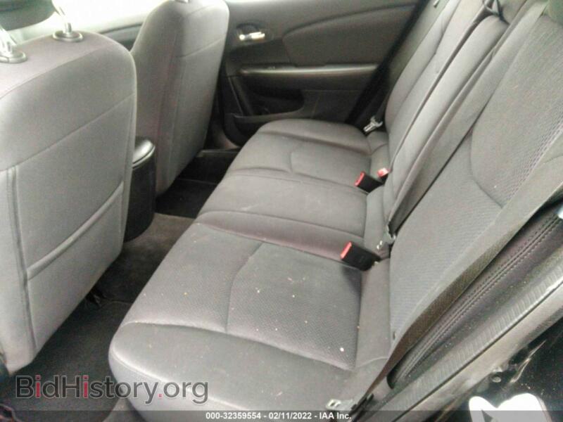 2013 Chrysler 200 (VIN 1C3CCBAB5DN553613) — photo 8 of 15