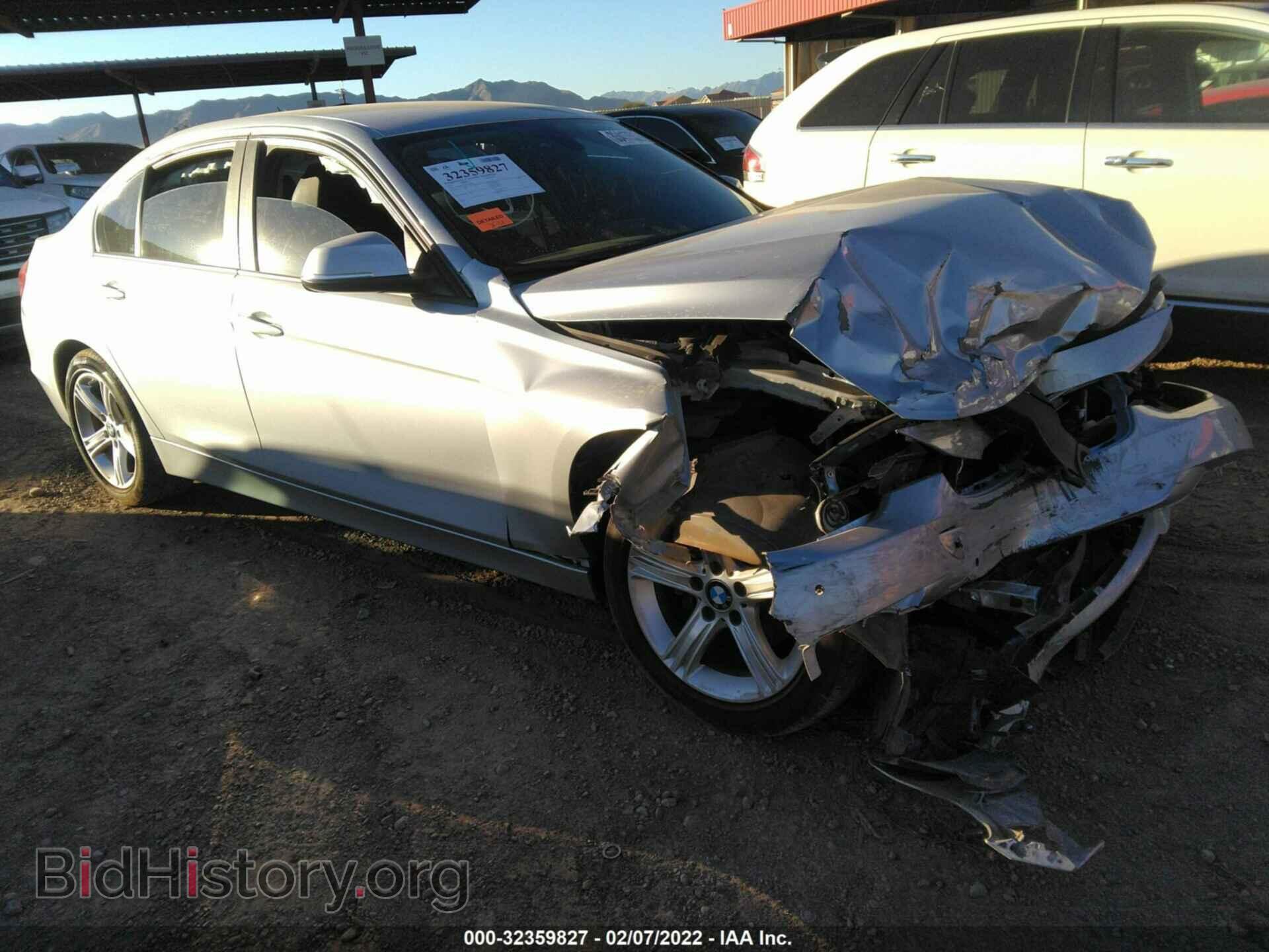 Photo WBA3A5C52EF606044 - BMW 3 SERIES 2014