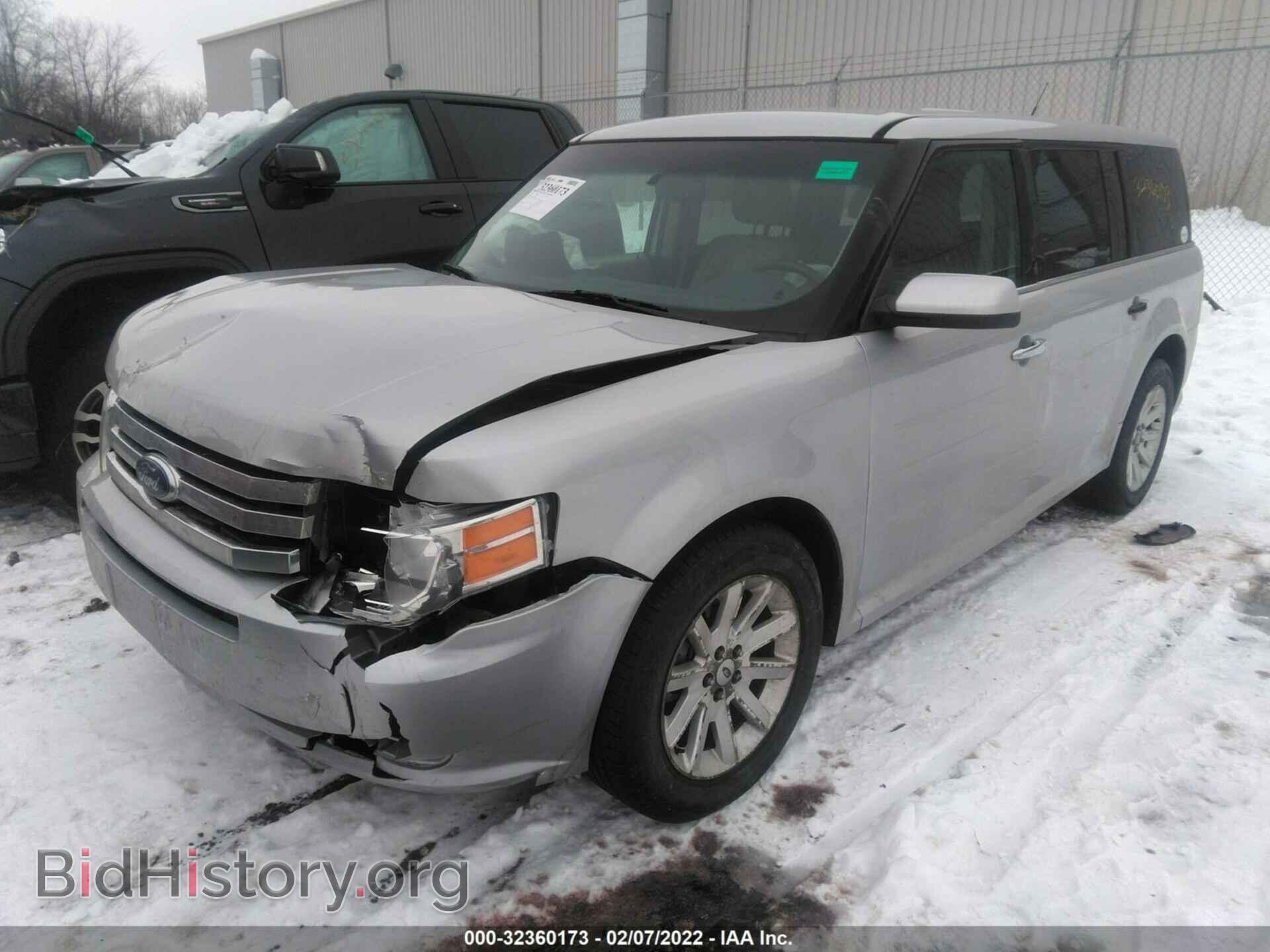 2009 FORD FLEX - VIN: 2FMEK62C39BA27940 - Photo 2