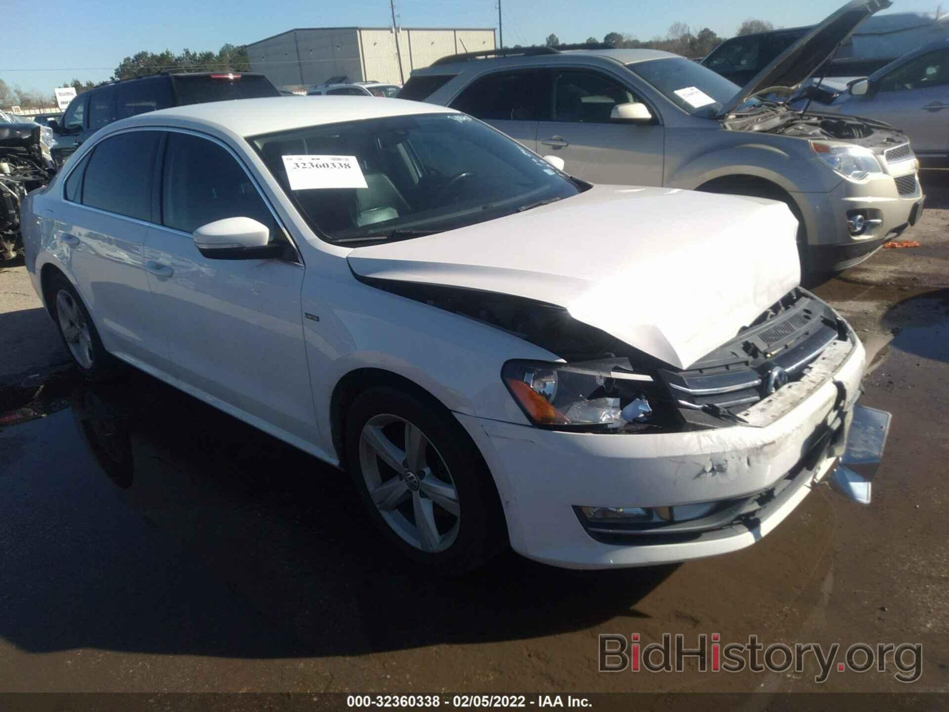 Photo 1VWAT7A33FC113040 - VOLKSWAGEN PASSAT 2015