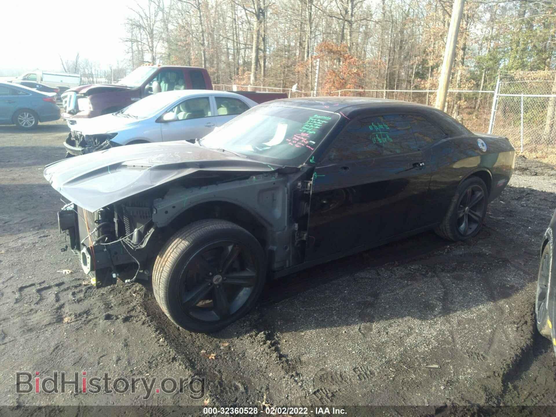 2017 DODGE CHALLENGER - VIN: 2C3CDZBT2HH582966 - Photo 2