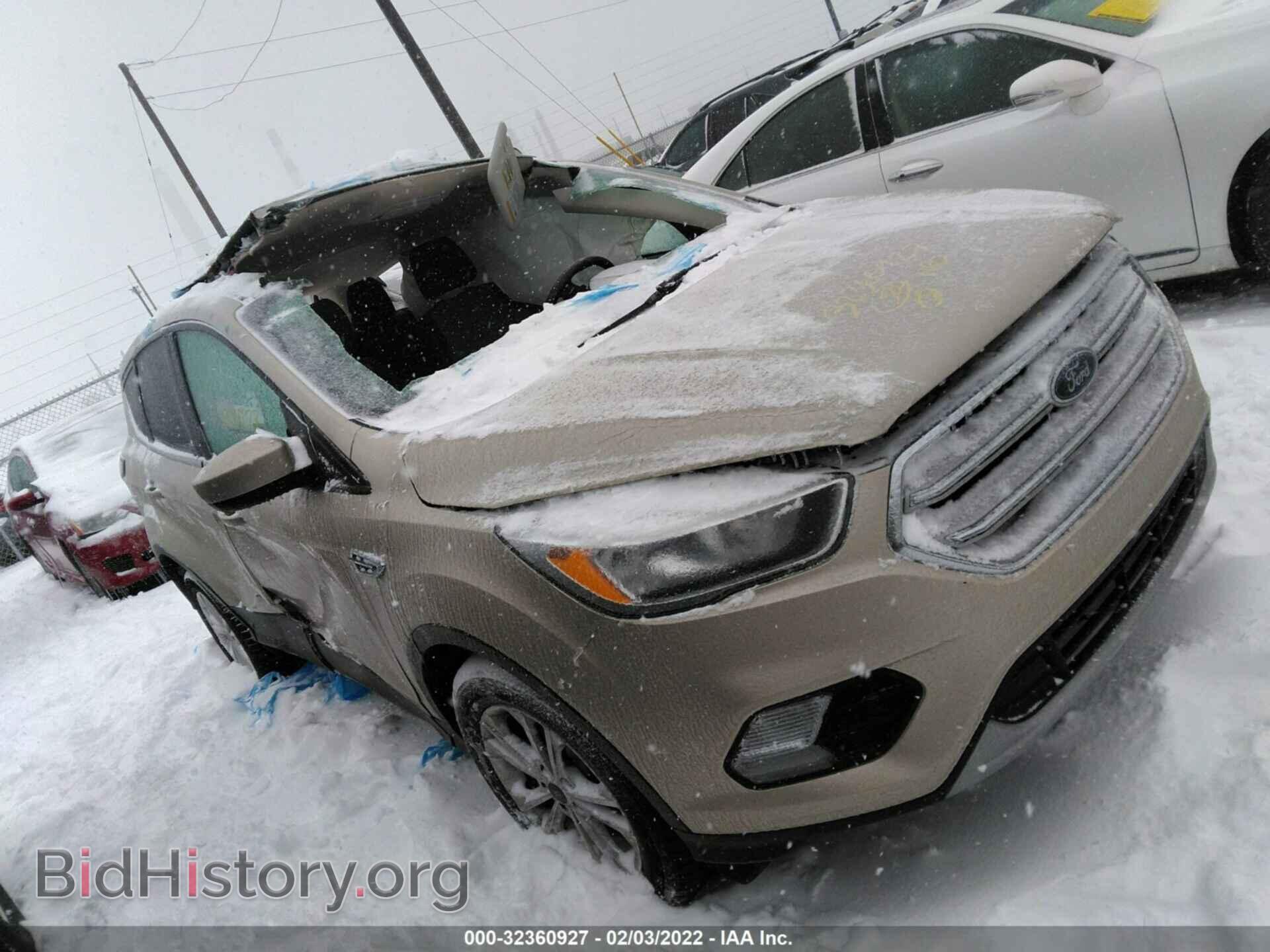 Фотография 1FMCU0GD8HUD92218 - FORD ESCAPE 2017