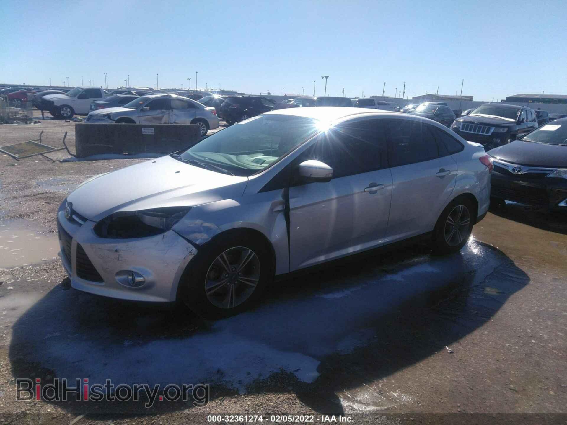 2014 FORD FOCUS - VIN: 1FADP3F27EL208587 - Фото 2