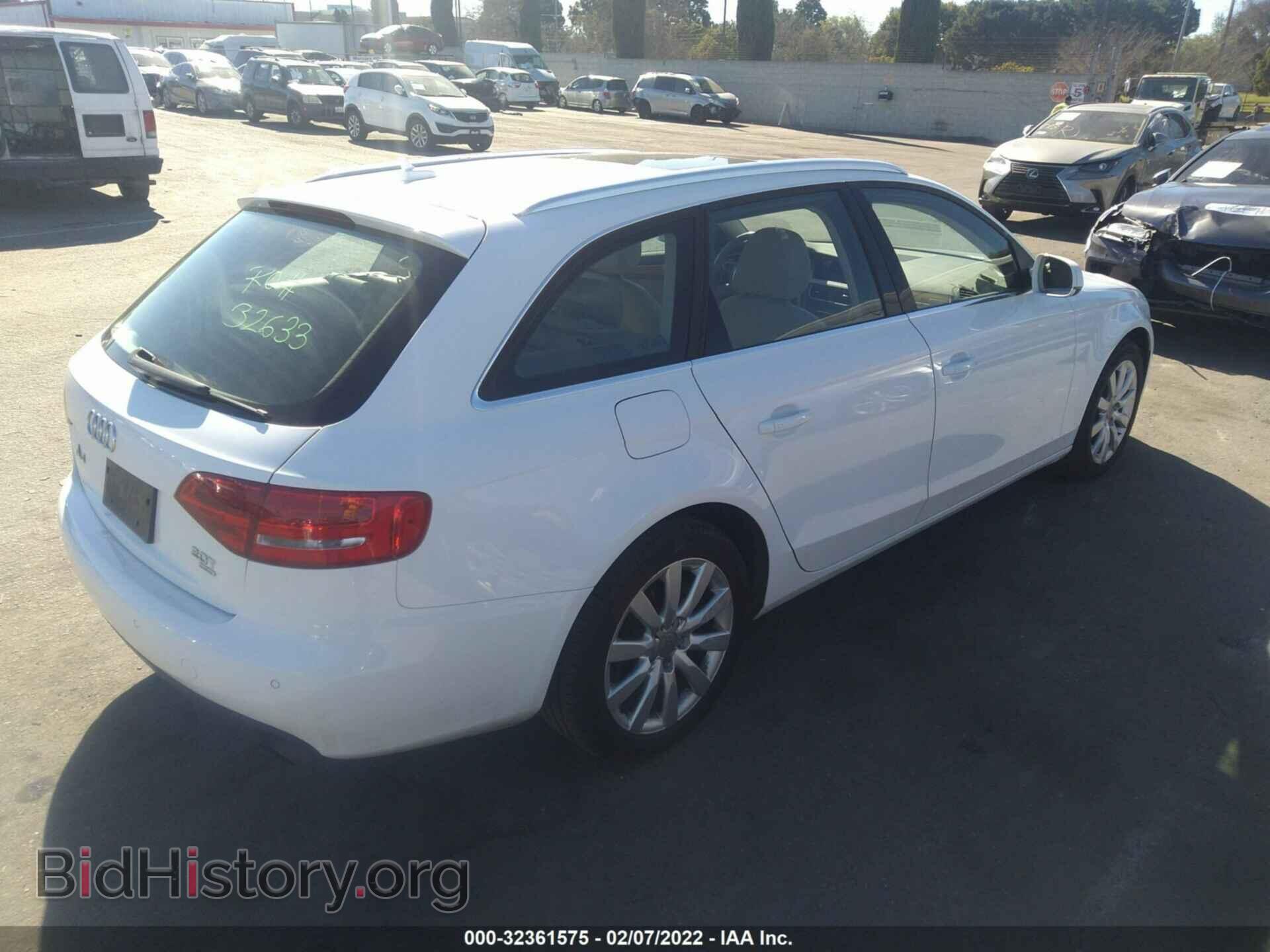 2010 AUDI A4 - VIN: WAUWFAFL2AA120214 - Фото 4